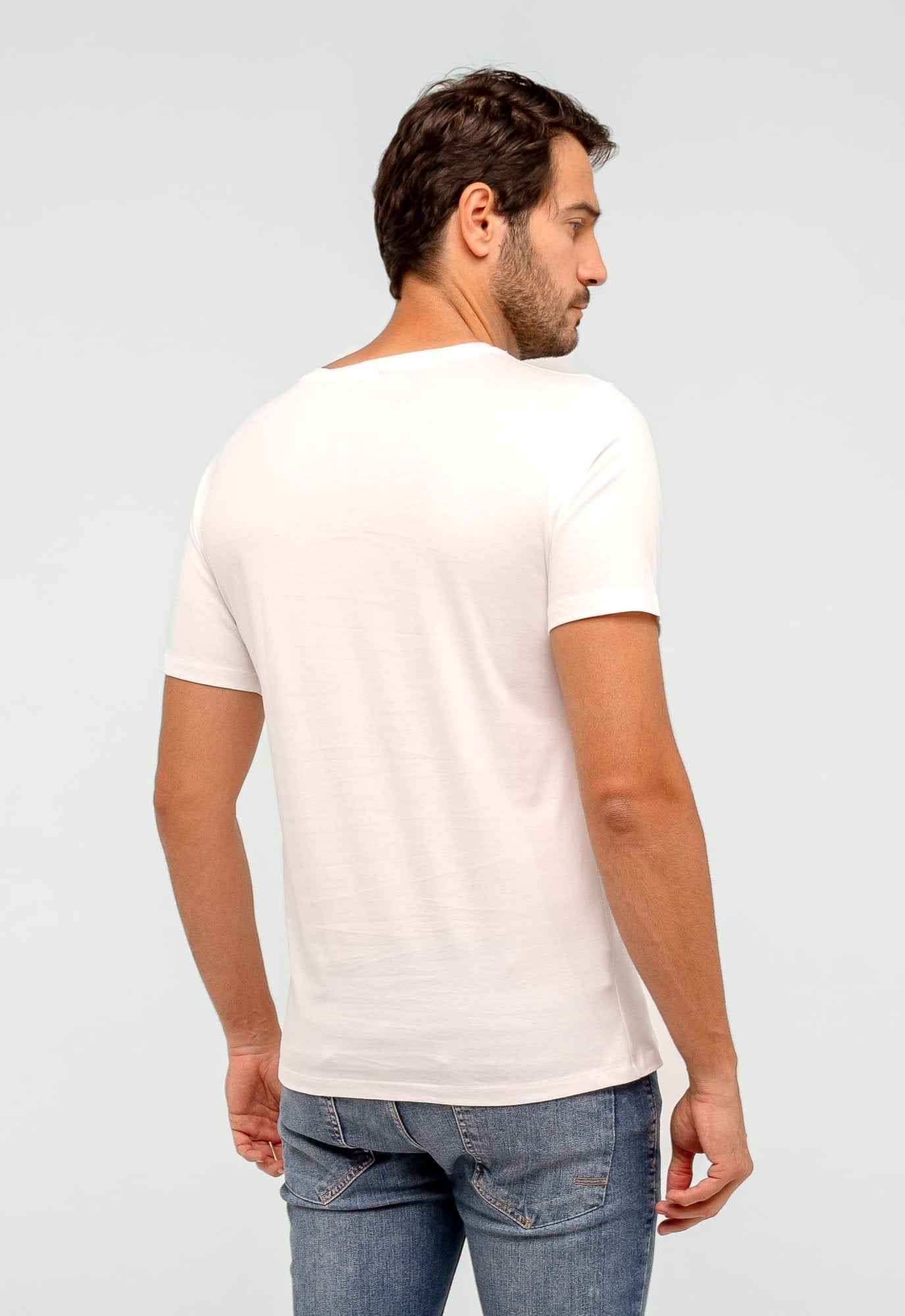 Camiseta Diesel Logo Centro - Henri Store
