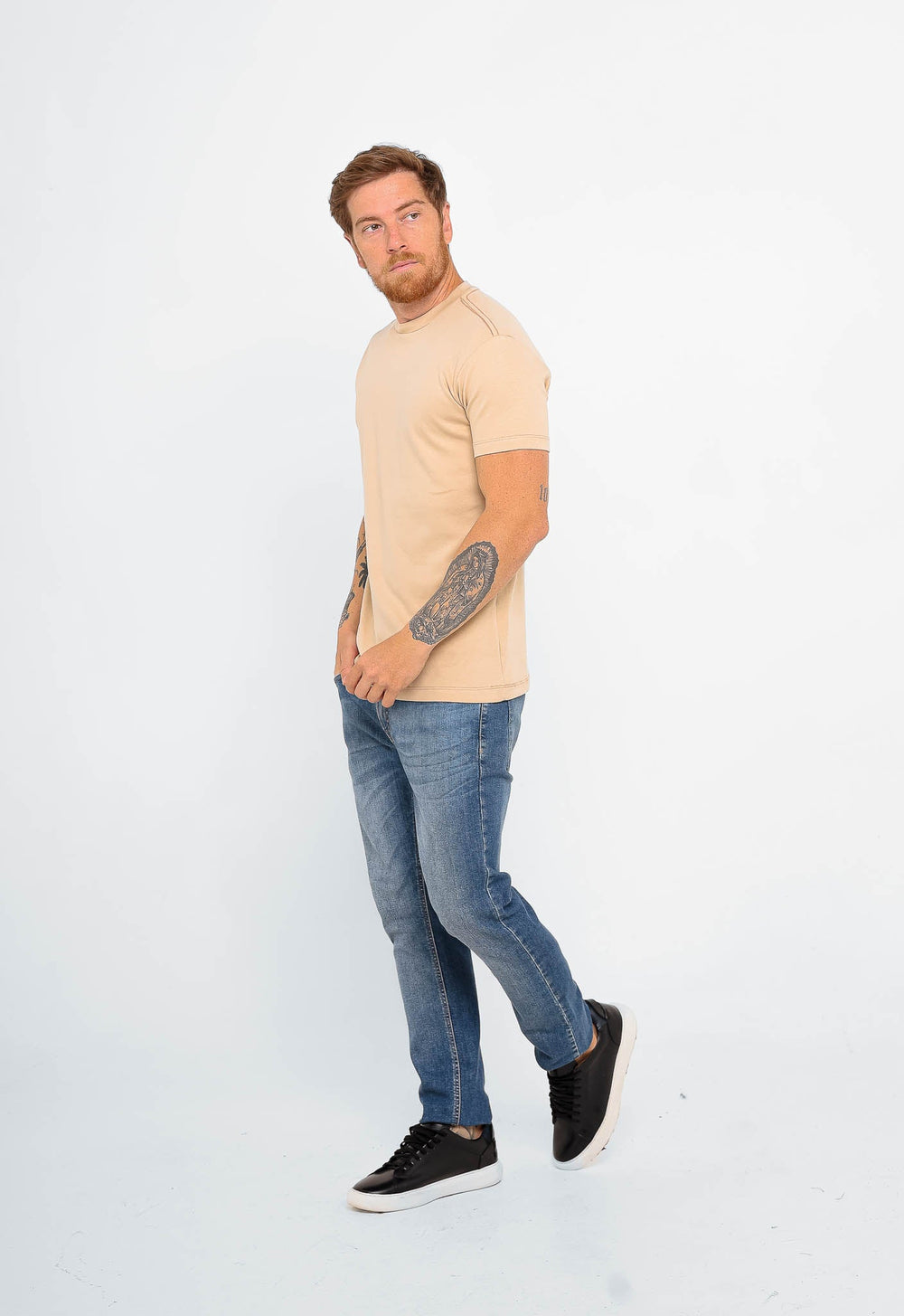 Camiseta Dom Henrico Algodão Egípcio Gola Média - Henri Store