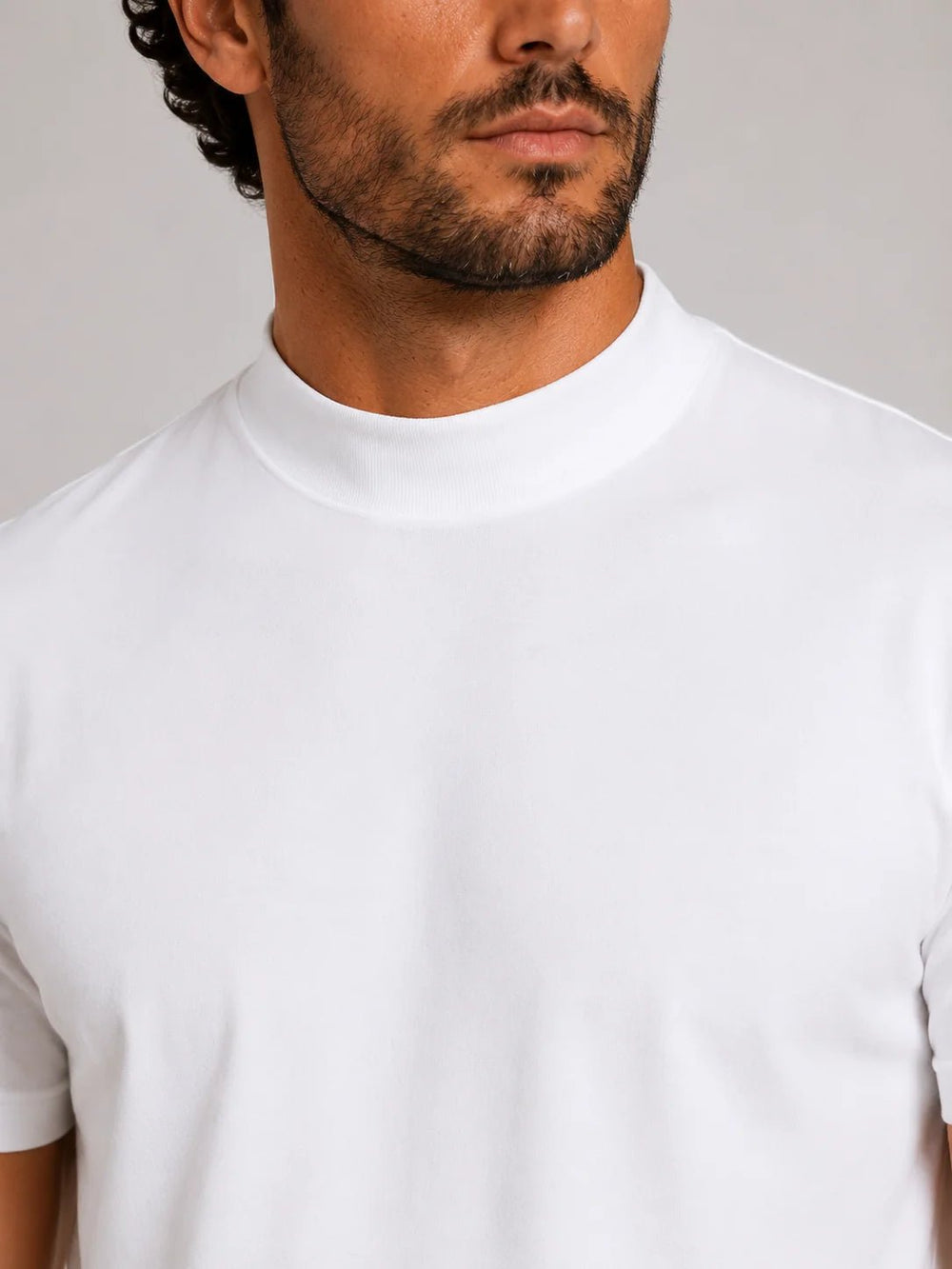 Camiseta Dom Henrico Algodão Egípcio Gola Média - Henri Store