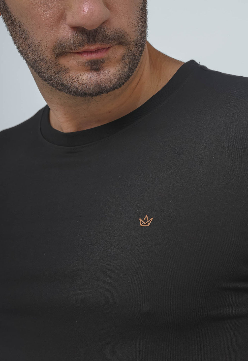 Camiseta Dom Henrico Básica Logo Peito - Henri Store