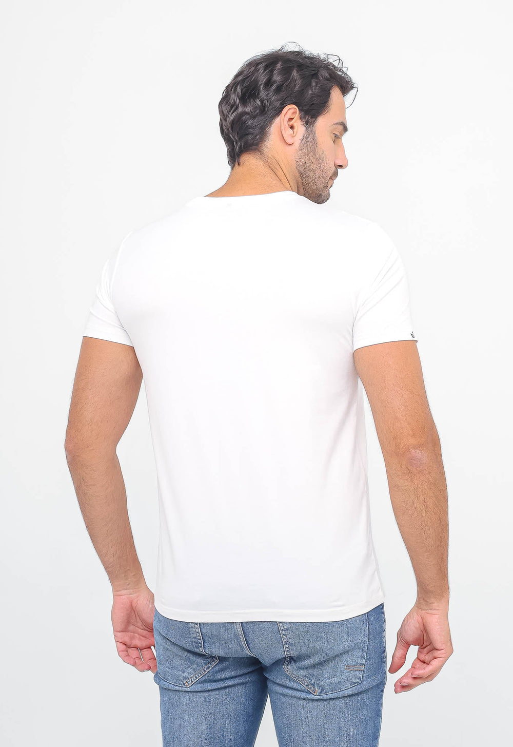 Camiseta Dom Henrico Básica Logo Peito - Henri Store