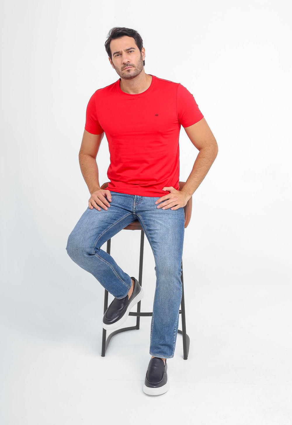Camiseta Dom Henrico Básica Logo Peito - Henri Store