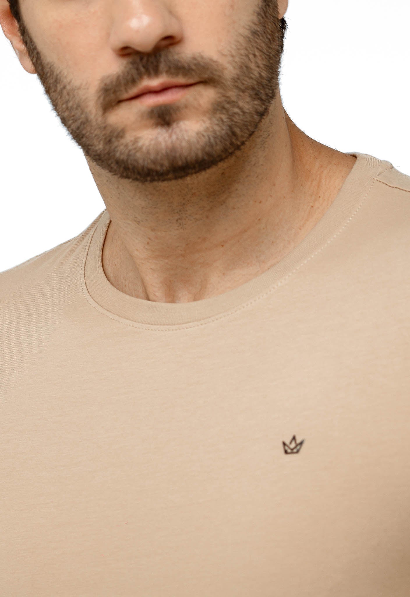 Camiseta Dom Henrico Básica Logo Peito - Henri Store