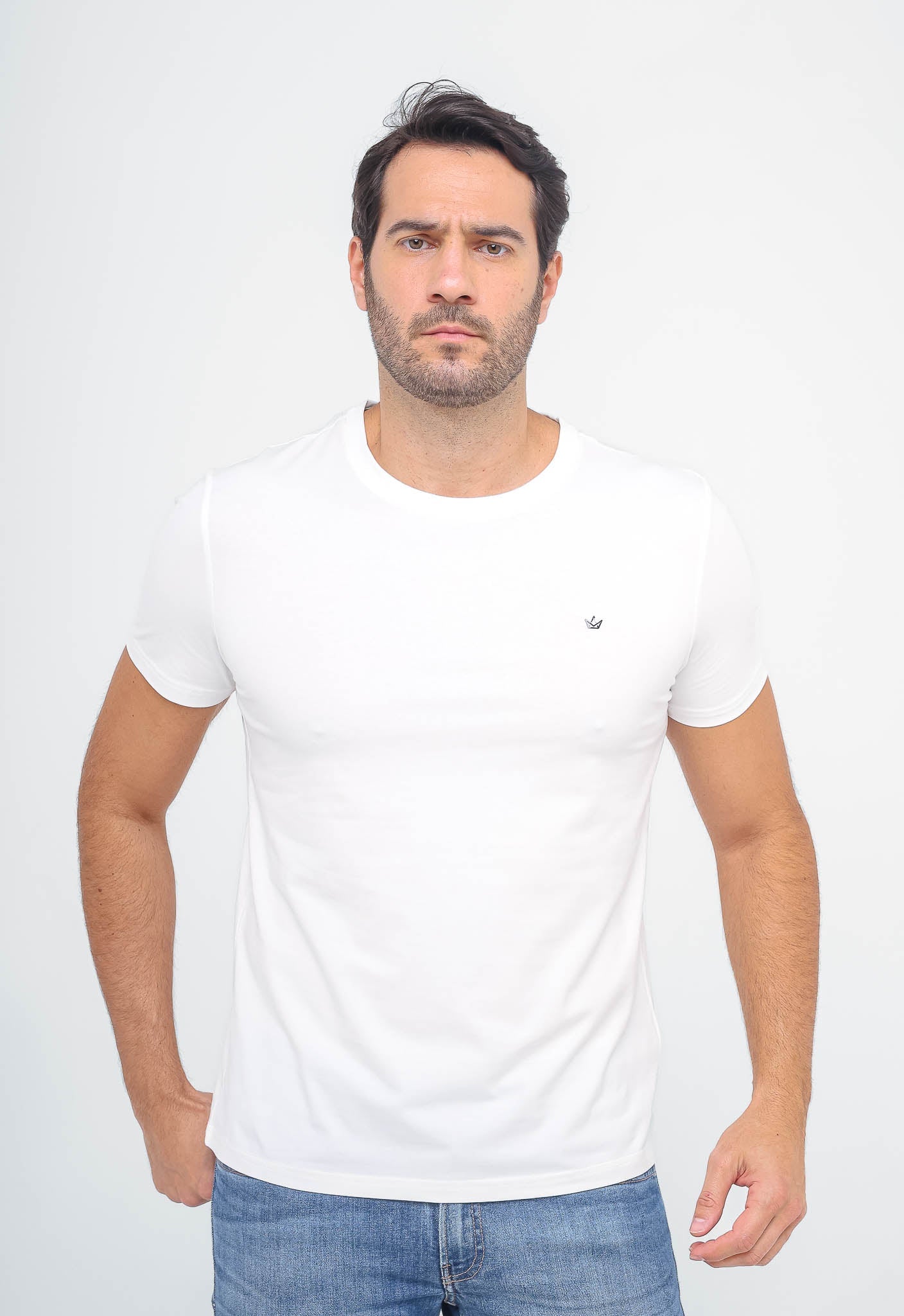 Camiseta Dom Henrico Básica Logo Peito - Henri Store