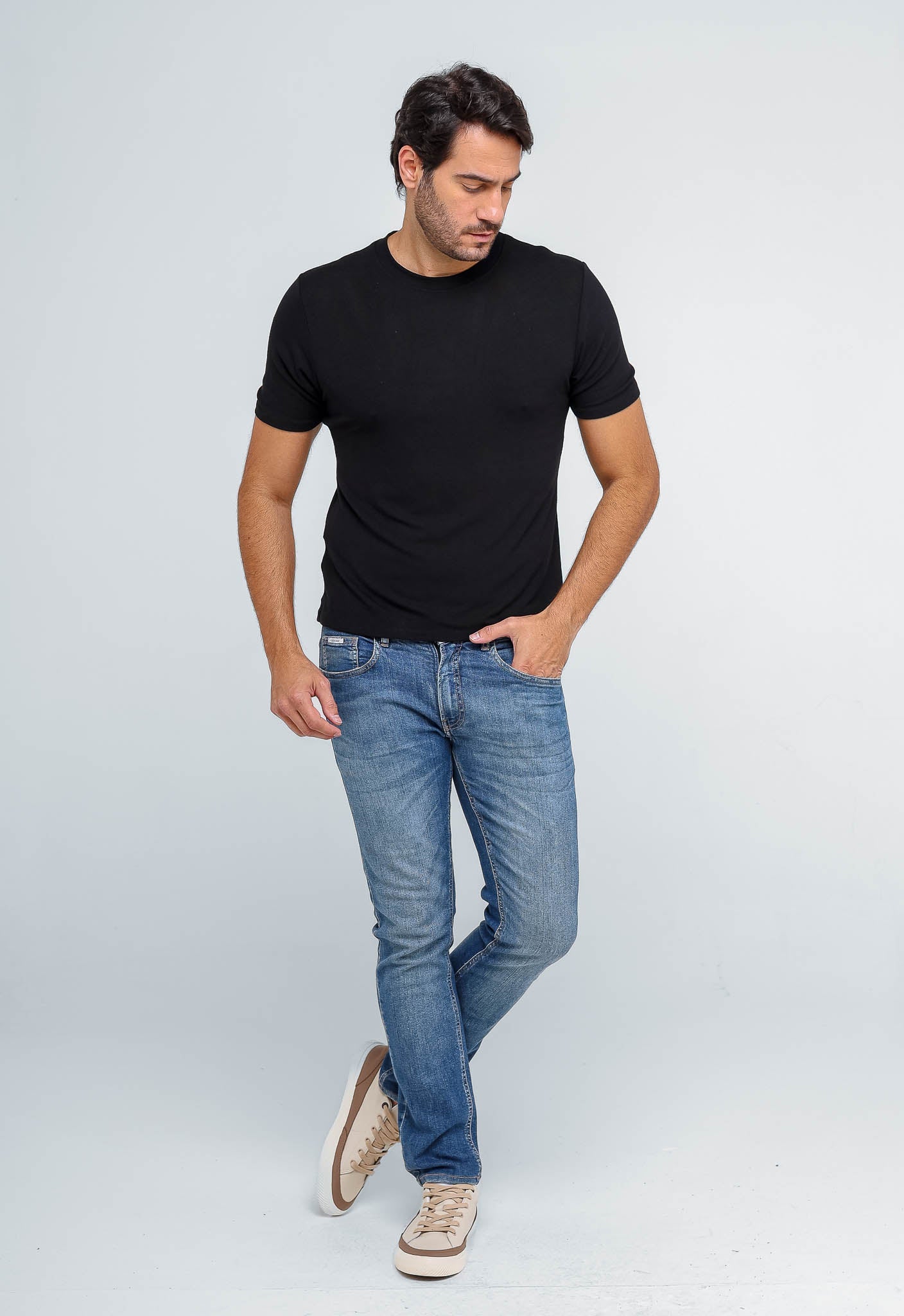 Camiseta Dom Henrico Básica Viscose - Henri Store