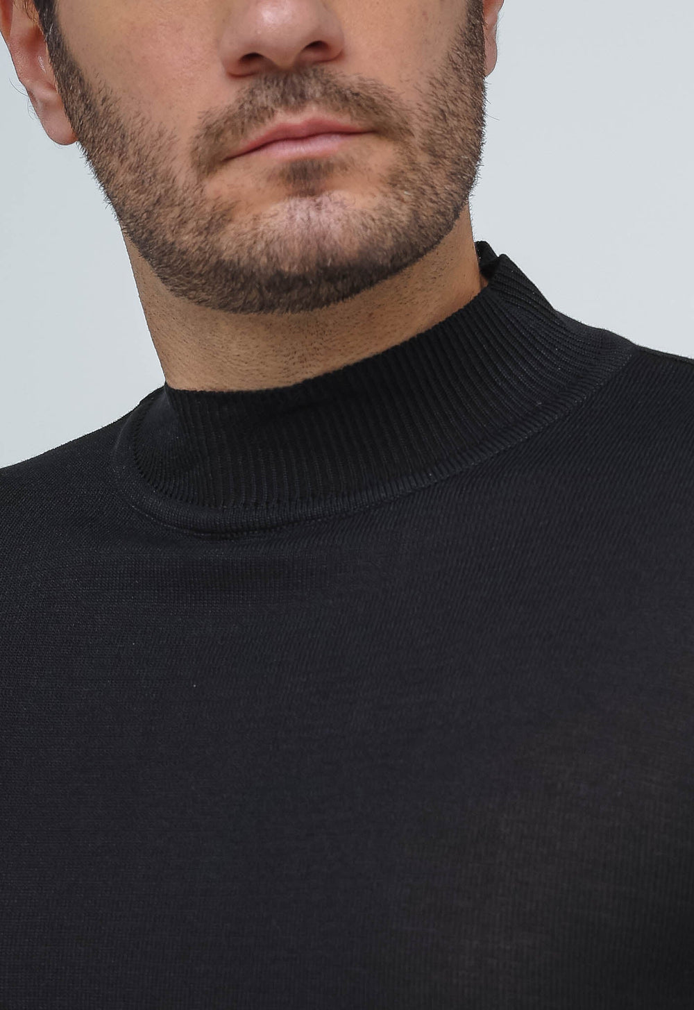 Camiseta Dom Henrico Gola Alta - Henri Store