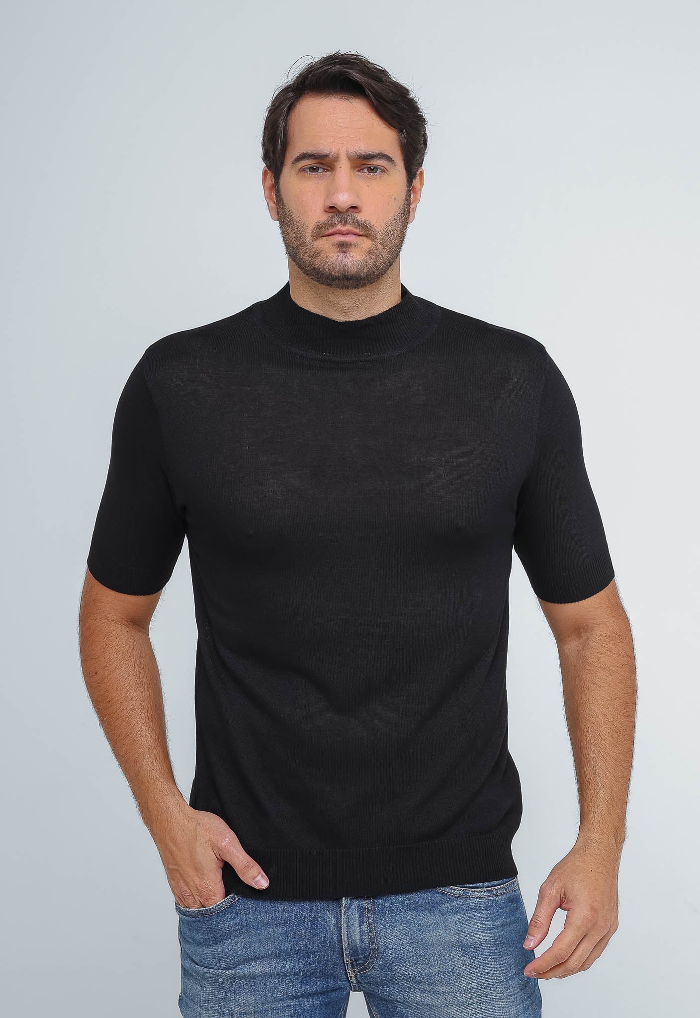 Camiseta Dom Henrico Gola Alta - Henri Store