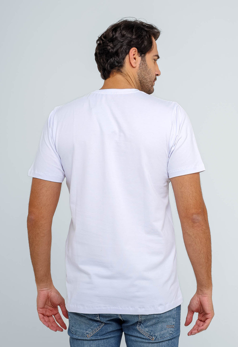 Camiseta Dom Henrico Gola V Essential - Henri Store