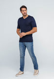 Camiseta Dom Henrico Gola V - Henri Store