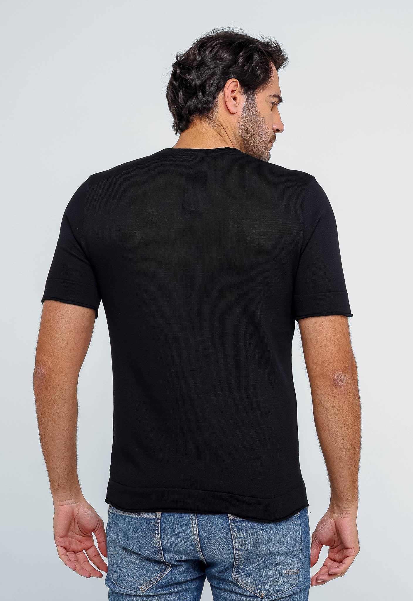 Camiseta Dom Henrico Gola V - Henri Store
