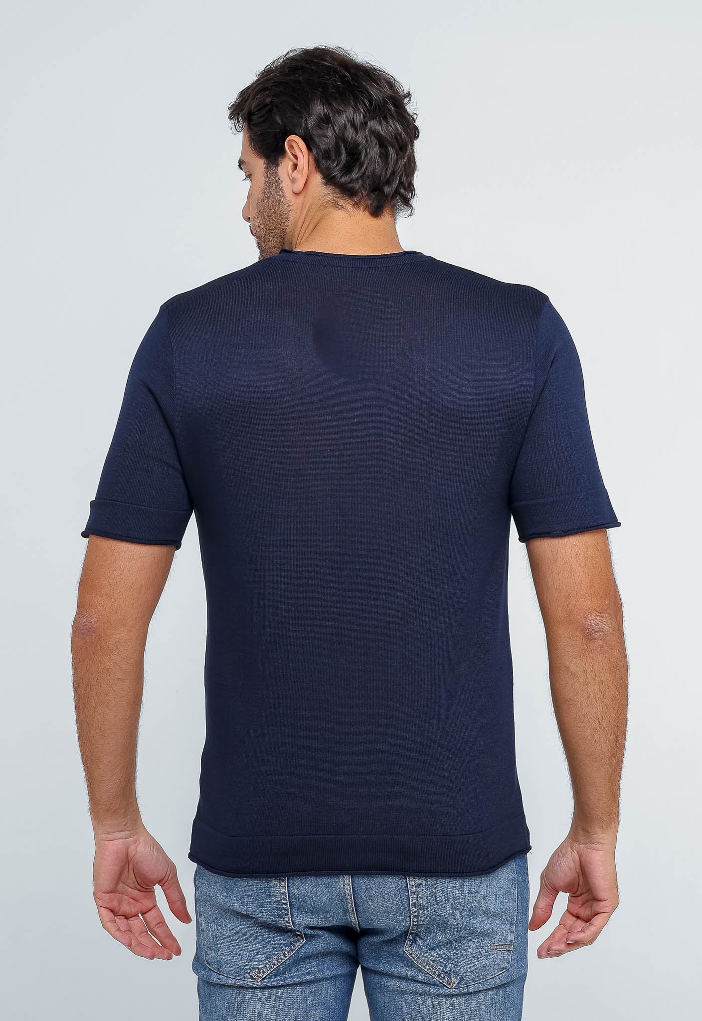 Camiseta Dom Henrico Gola V - Henri Store