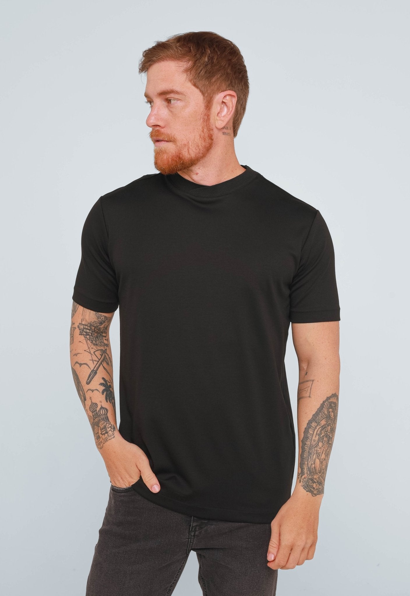 Camiseta Dom Henrico Pima Interloque Gola Cruzada Frontal - Henri Store