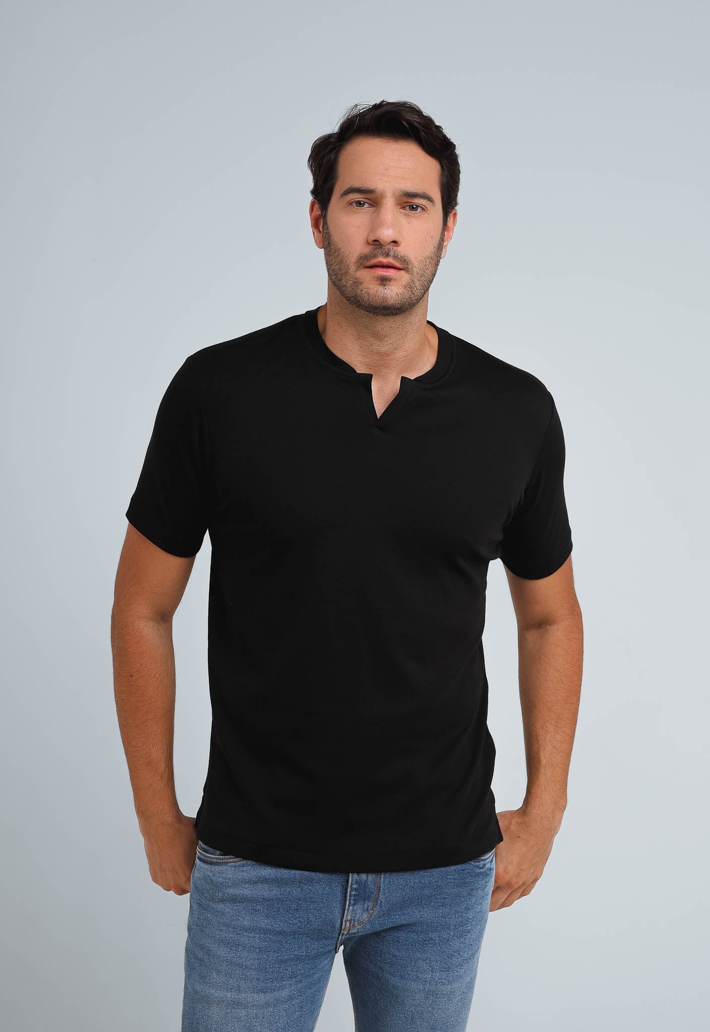 Camiseta Dom Henrico Pima Interloque Gola Diferenciada - Henri Store