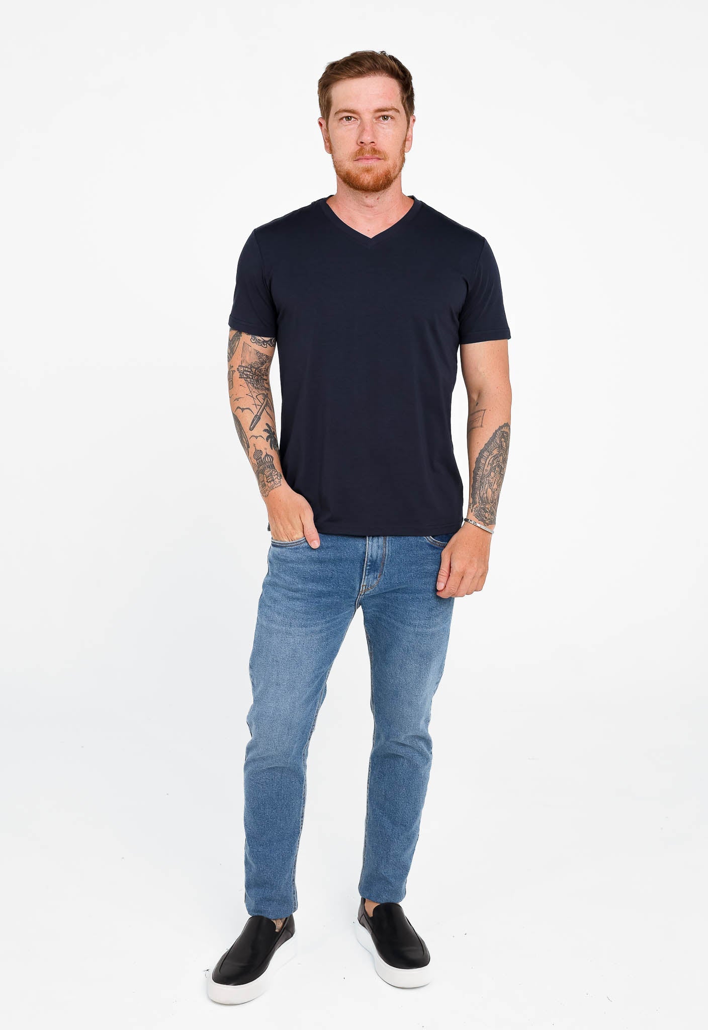 Camiseta Dom Henrico Sorona Gola V - Henri Store