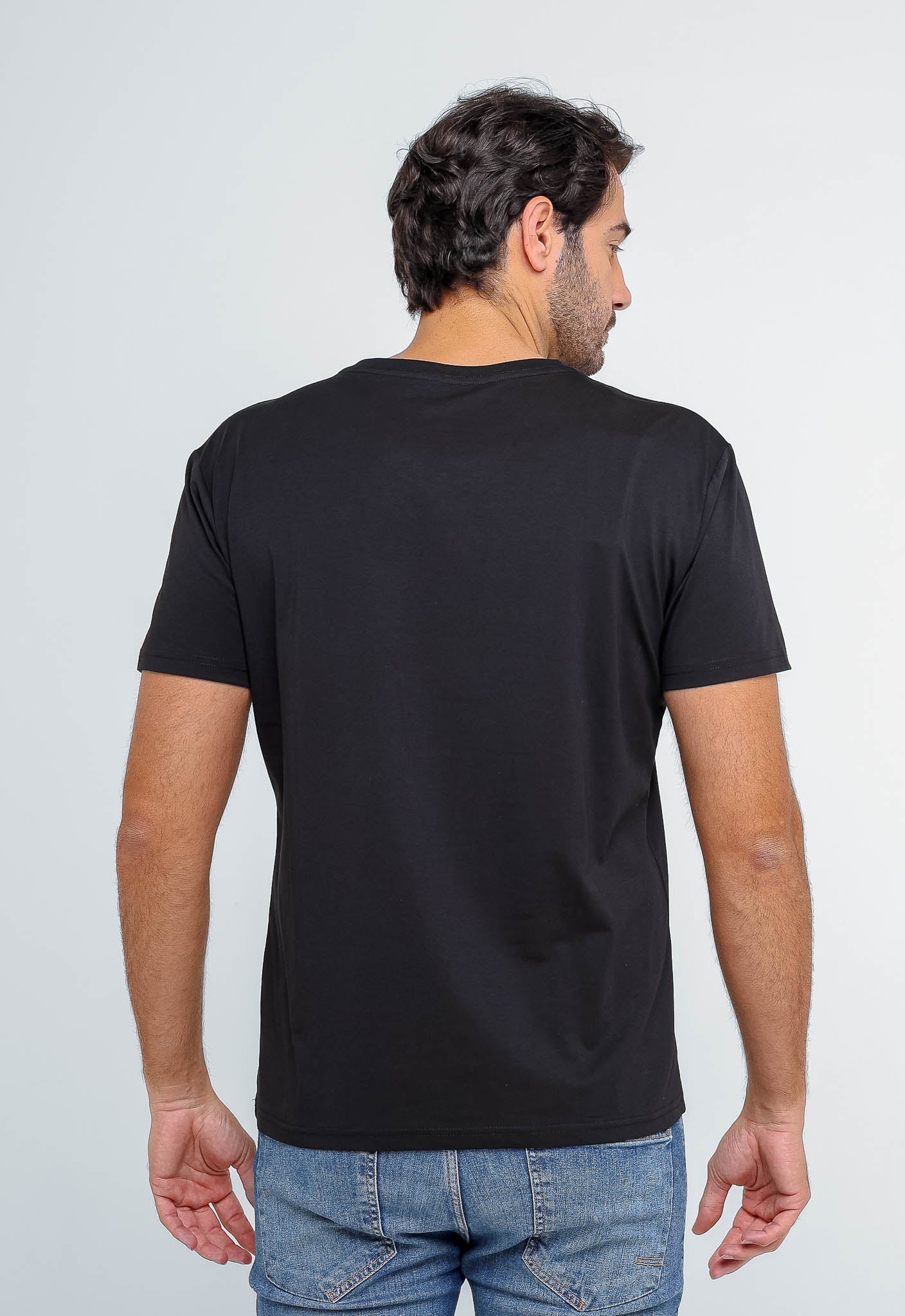 Camiseta Dom Henrico Sorona Gola V - Henri Store