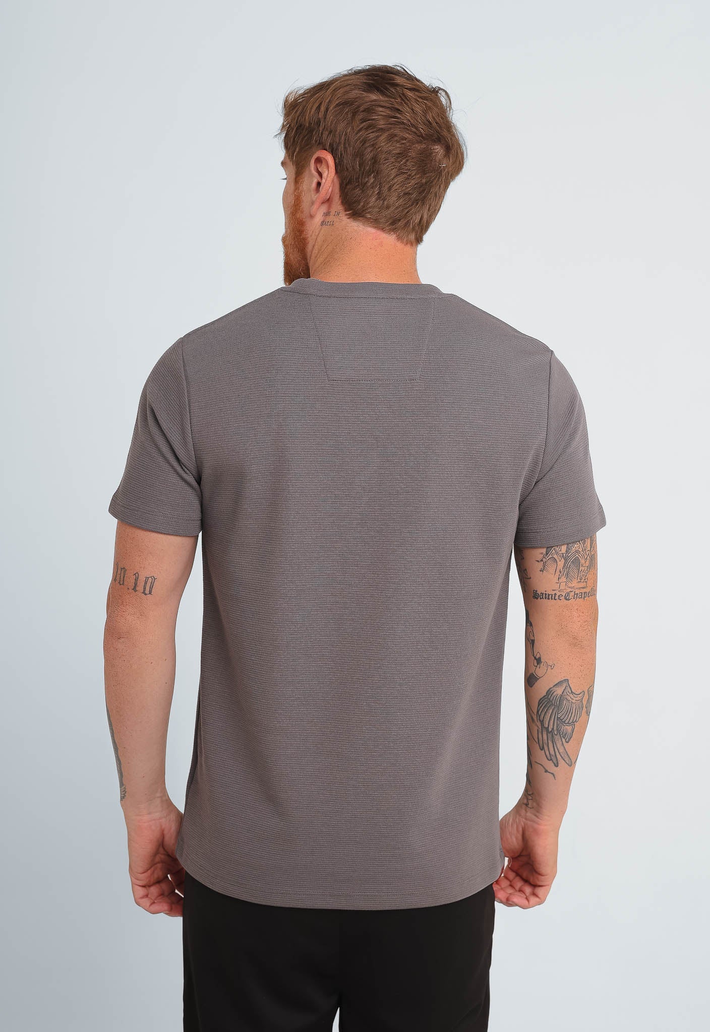 Camiseta Dom Henrico Texturizada - Henri Store
