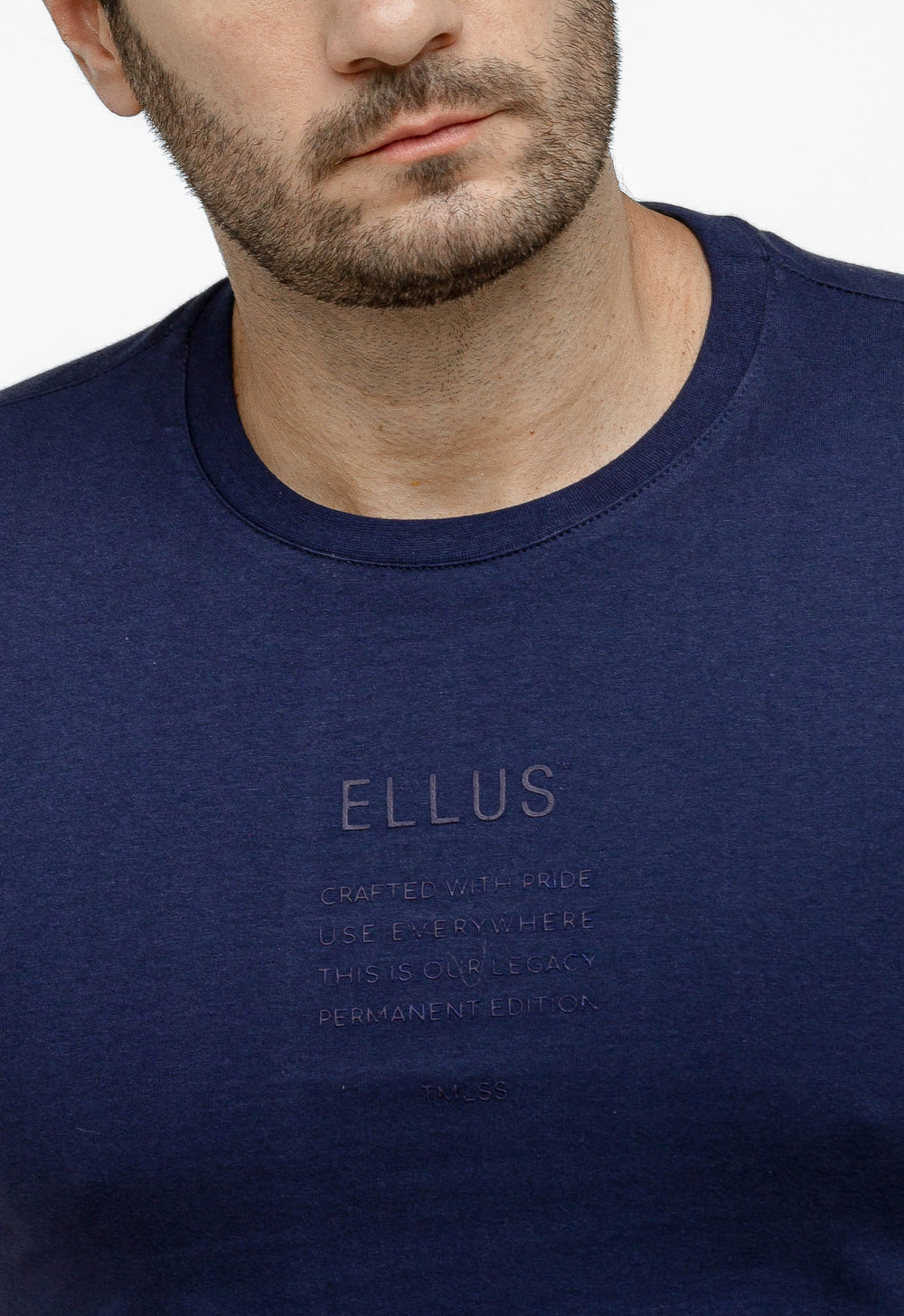Camiseta Ellus Básica Logo Central - Henri Store