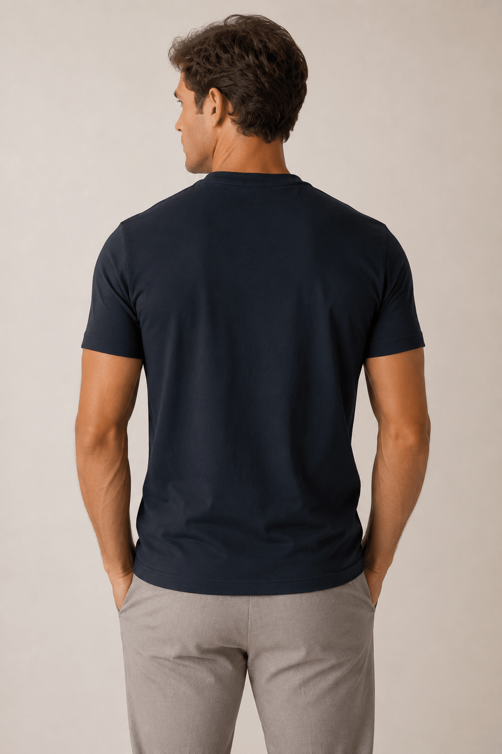 Camiseta Emporio Armani Milan Marinho - Henri Store