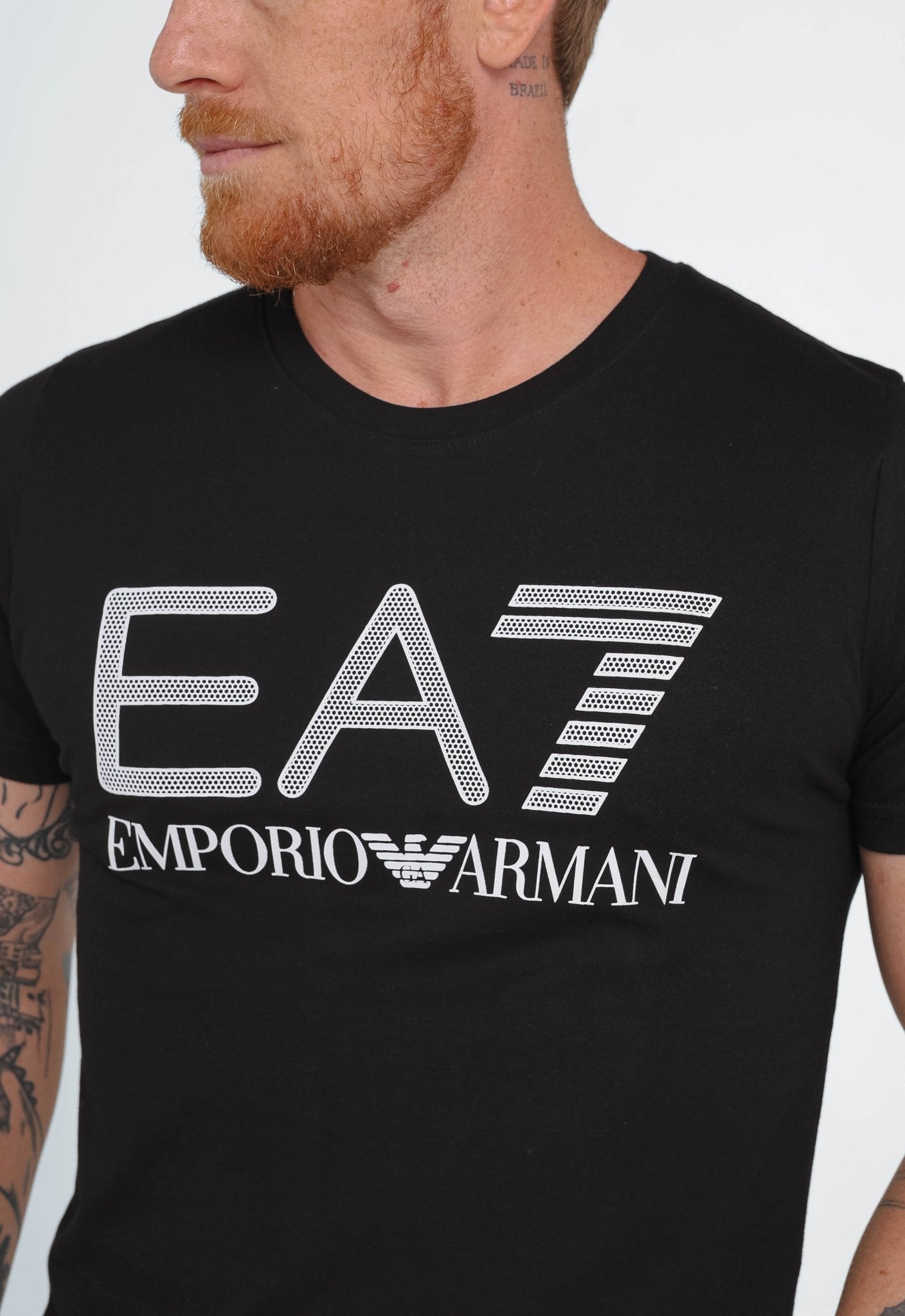 Camiseta Emporio Armani Preto Cotton Logo Ea7 Branco - LIVE - Henri Store