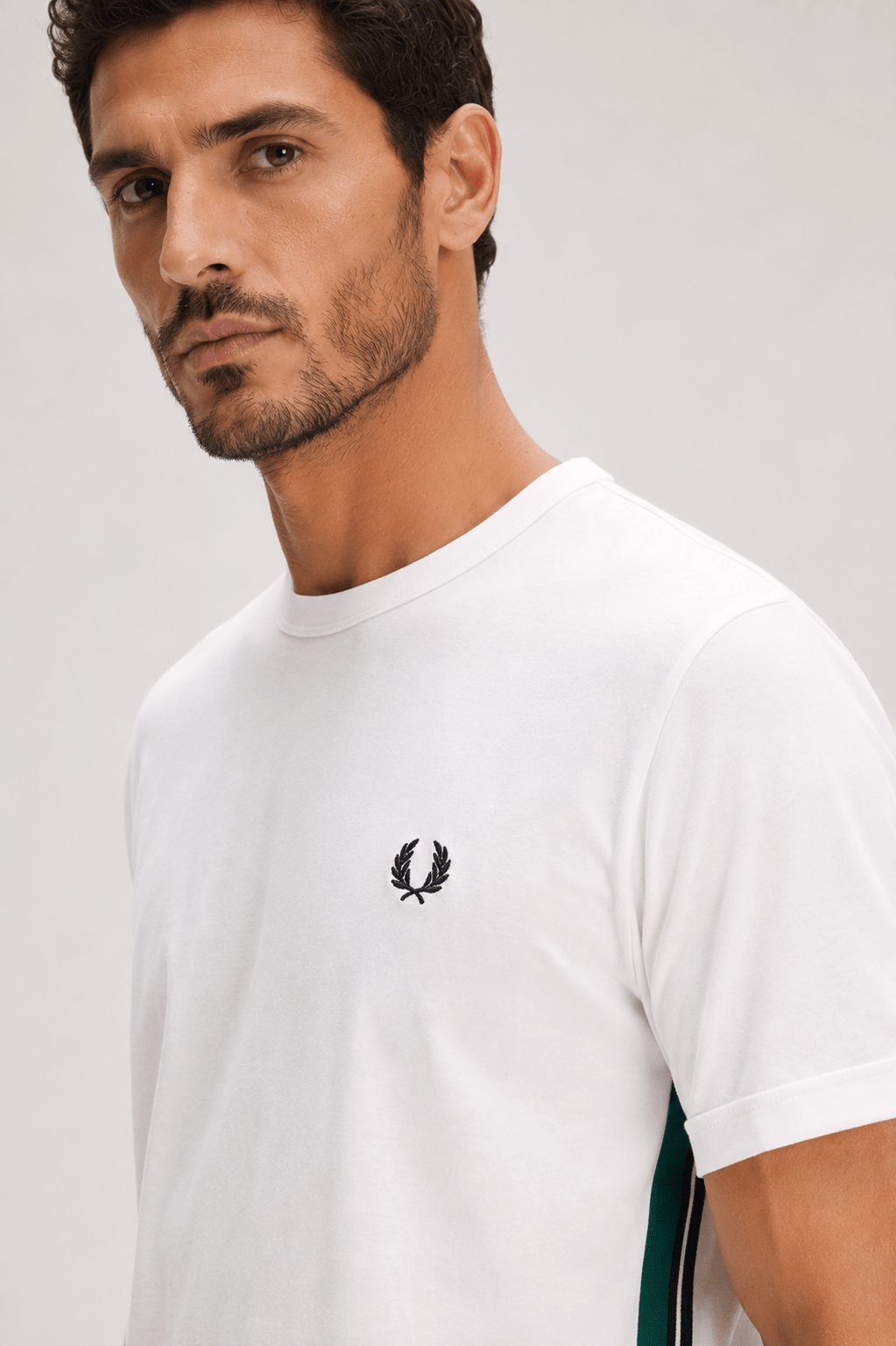 Camiseta Fred Perry Faixa Lateral - Henri Store