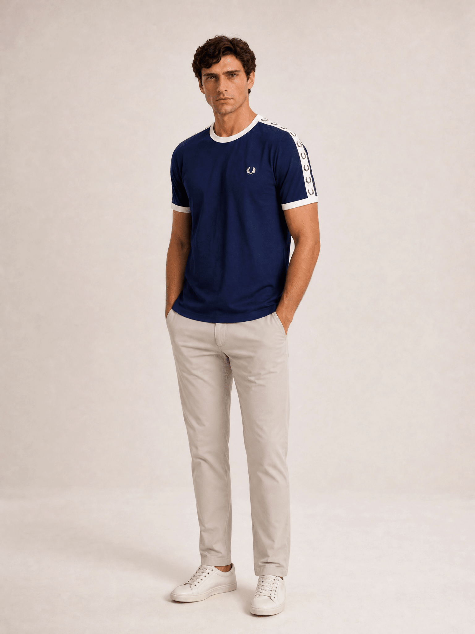Camiseta Fred Perry Faixa Ombro - Henri Store