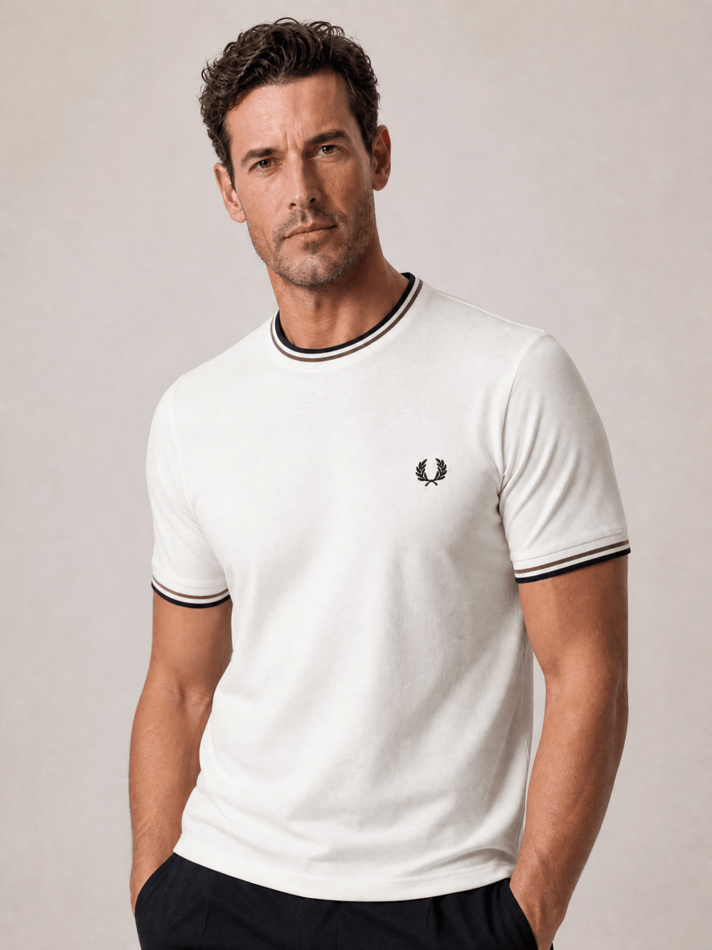 Camiseta Fred Perry Friso Gola - Henri Store