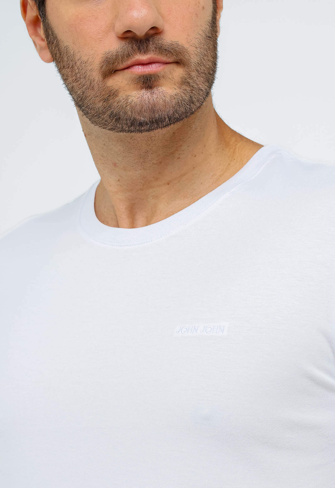 Camiseta John John Logo Peito - Sale - Henri Store