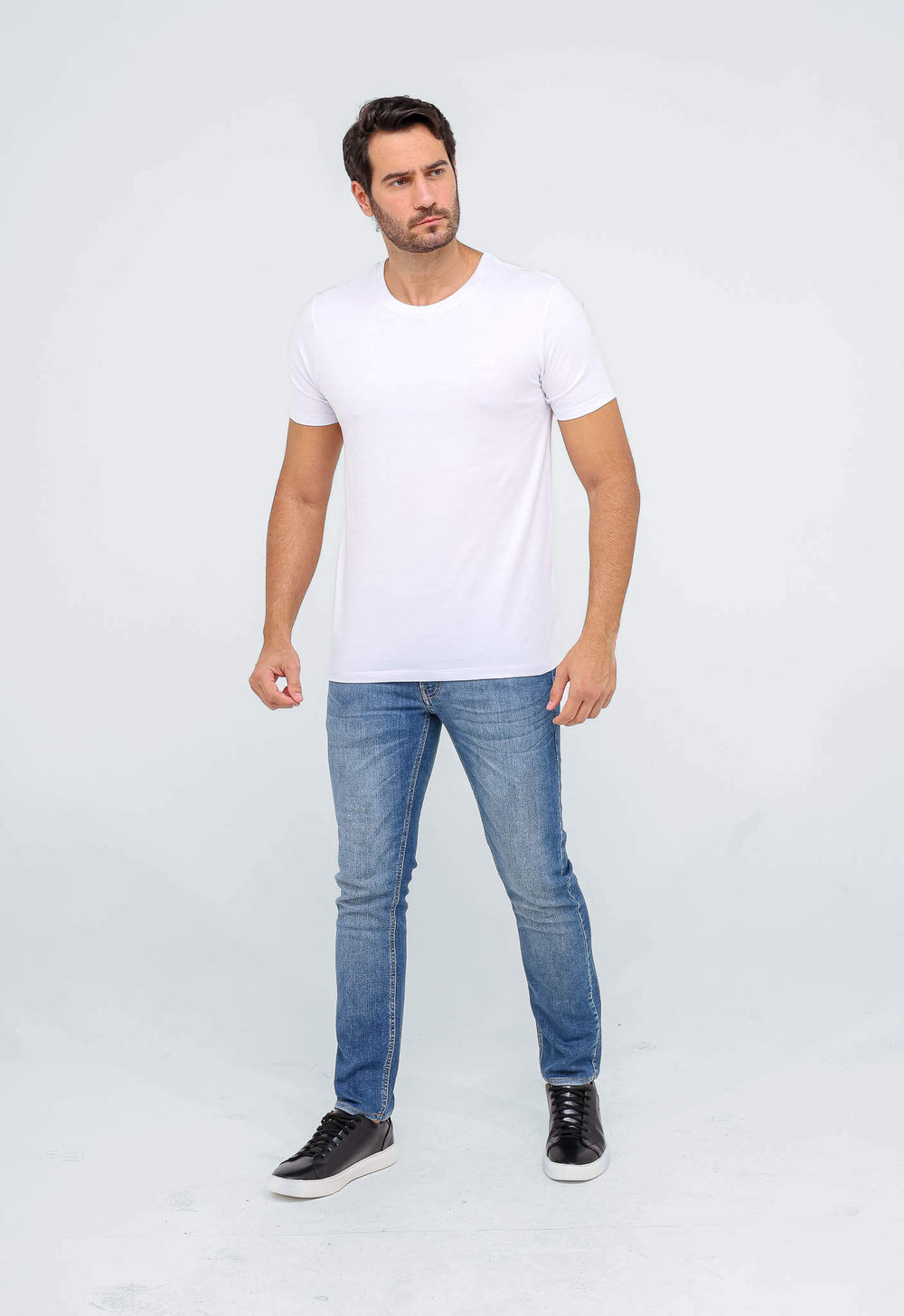 Camiseta John John Logo Peito - Sale - Henri Store