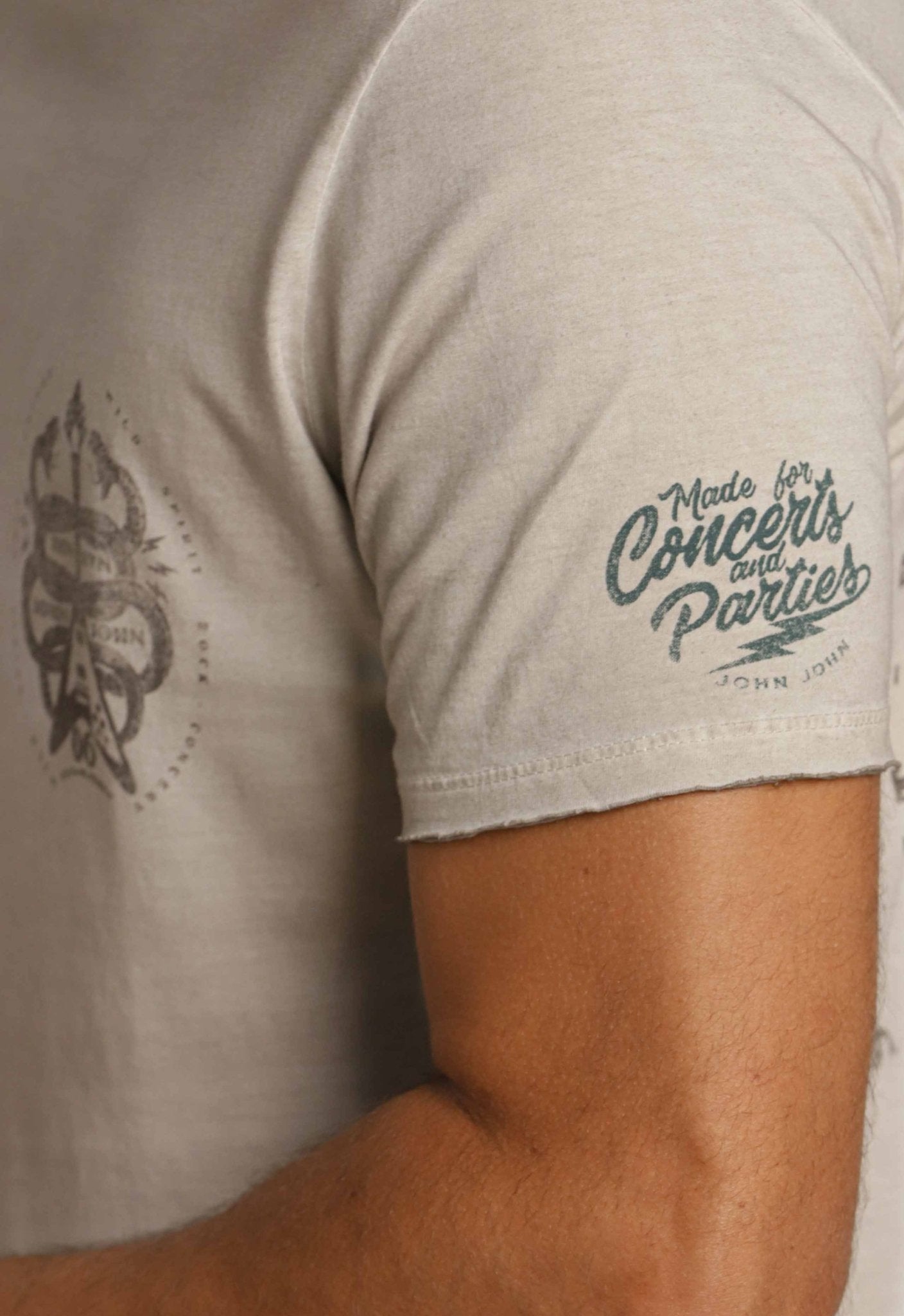 Camiseta John John Snake and Guitar - Henri Store
