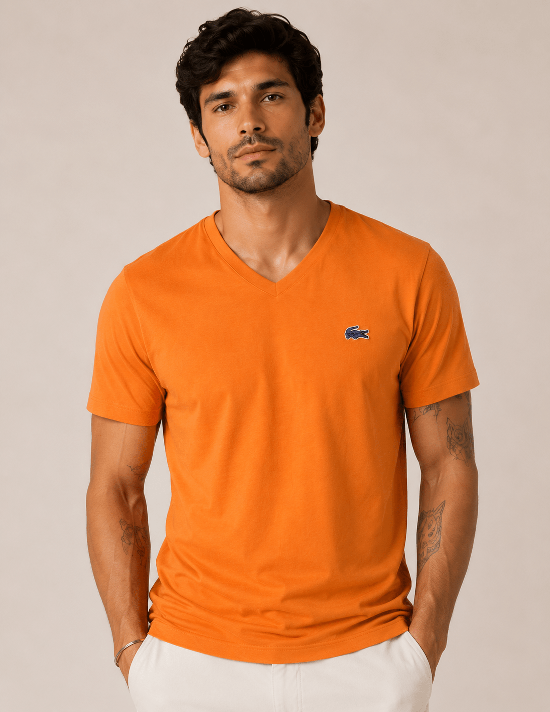 Camiseta Lacoste Regular Fit Laranja Basica Gola V - LIVE - Henri Store