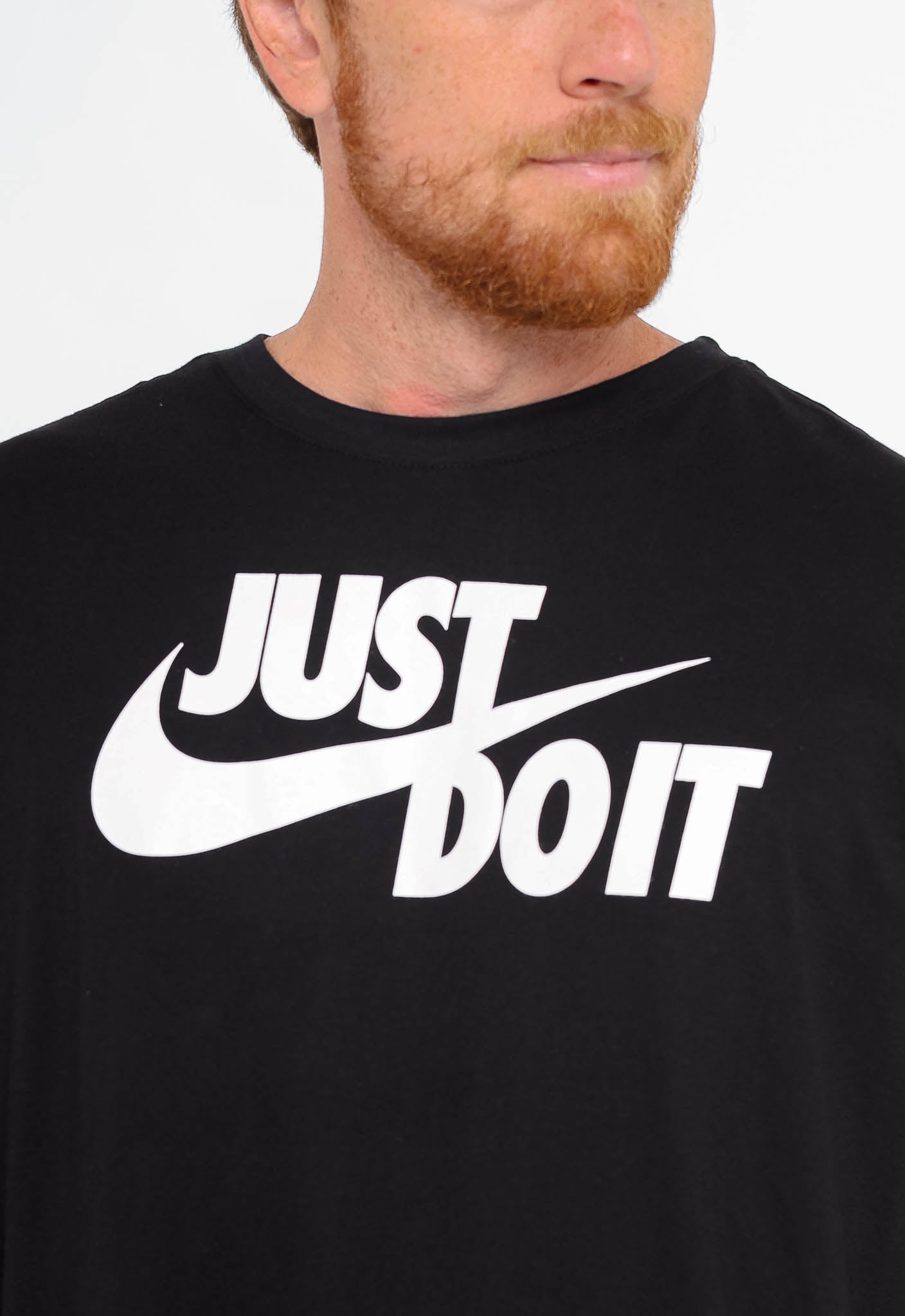 Camiseta Nike Just Do It Logo Central - Henri Store
