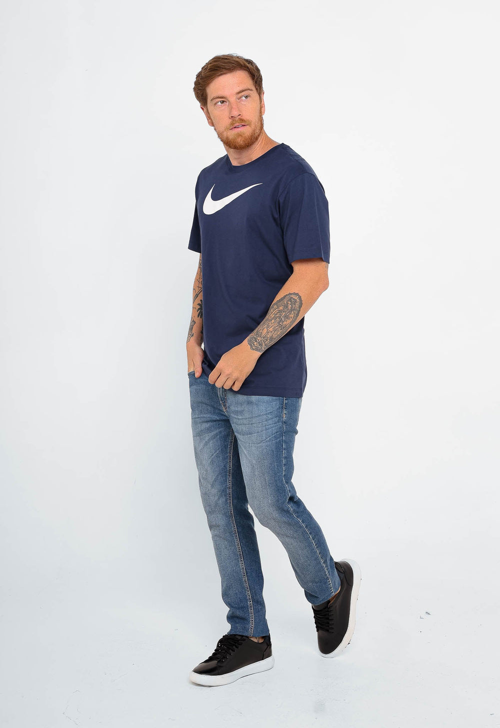 Camiseta Nike Logo Central. - Henri Store