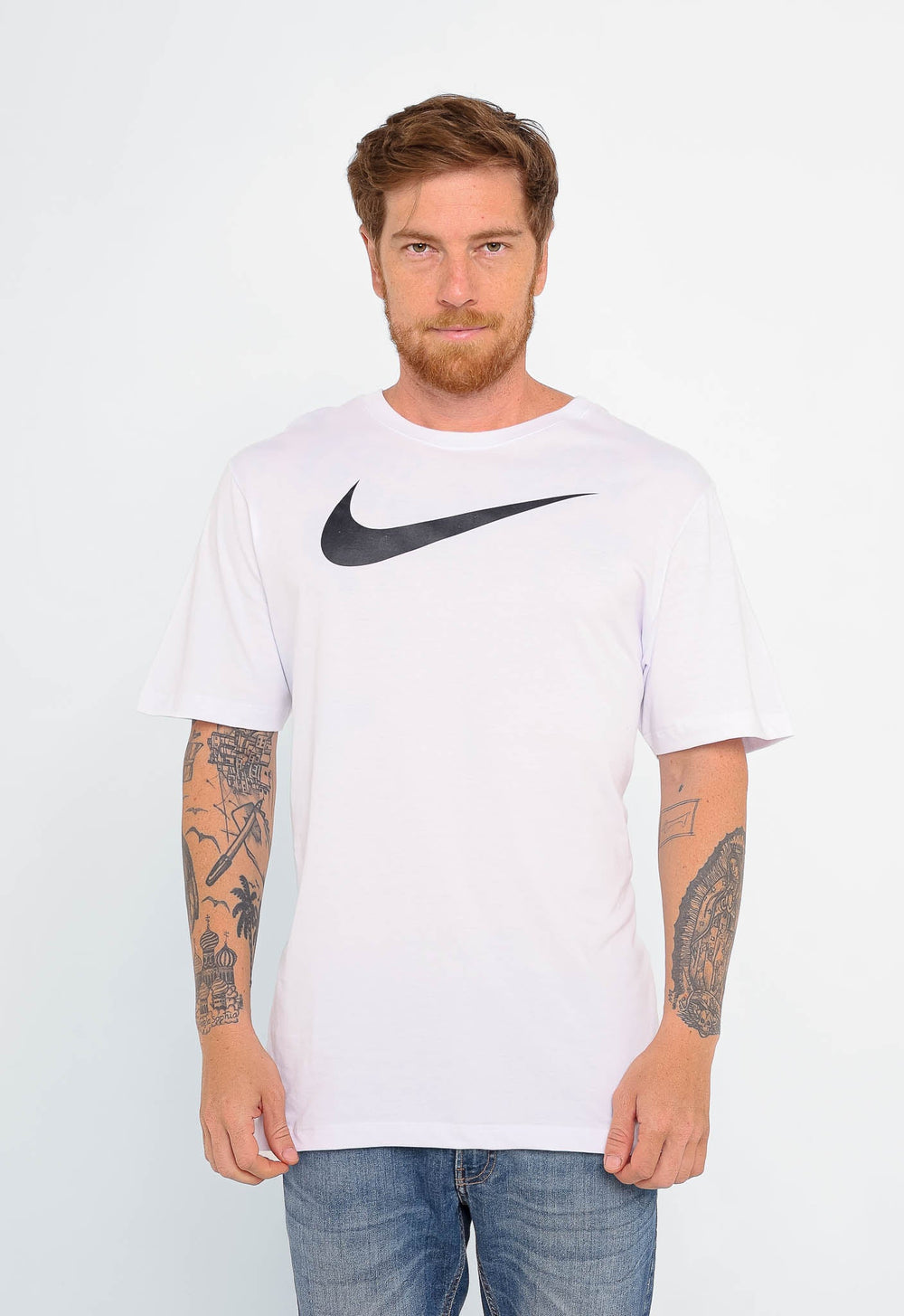 Camiseta Nike Logo Central. - Henri Store