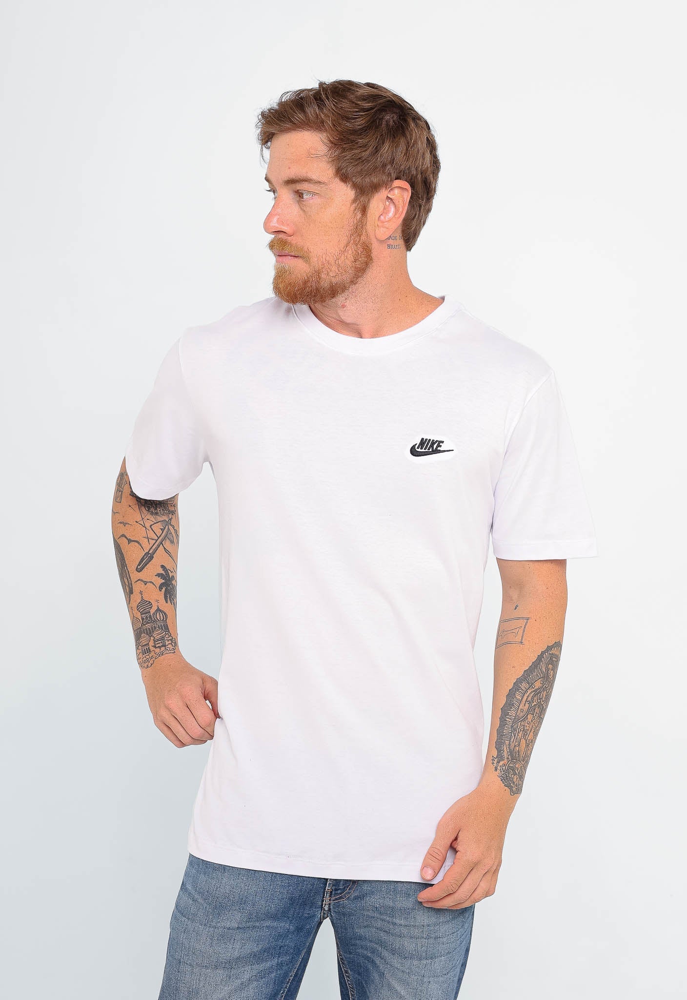 Camiseta Nike Logo Peito Bordado - Henri Store