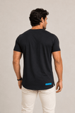 Camiseta Red Feather Long Preta - LIVE - Henri Store