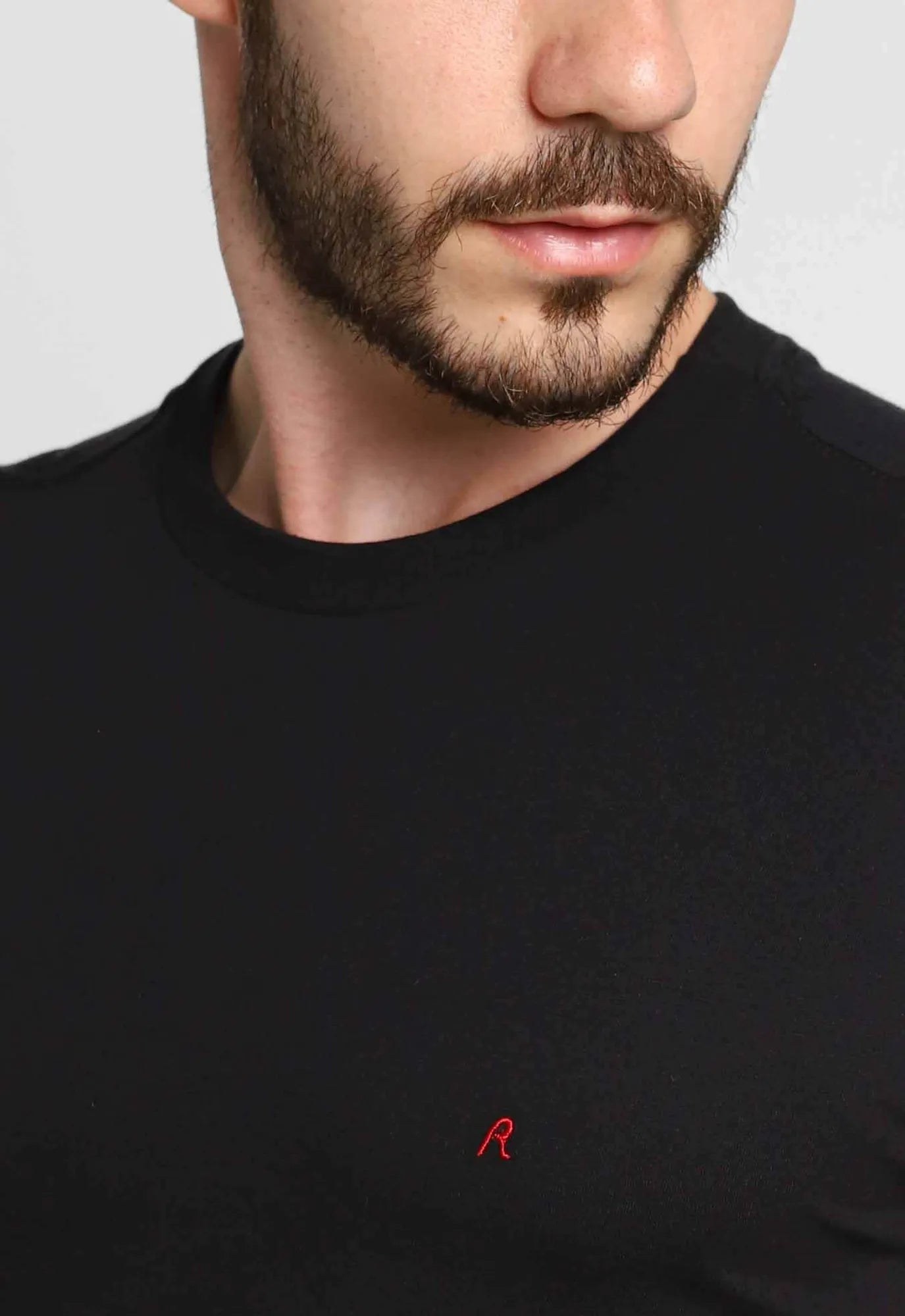 Camiseta Replay Básica - Henri Store