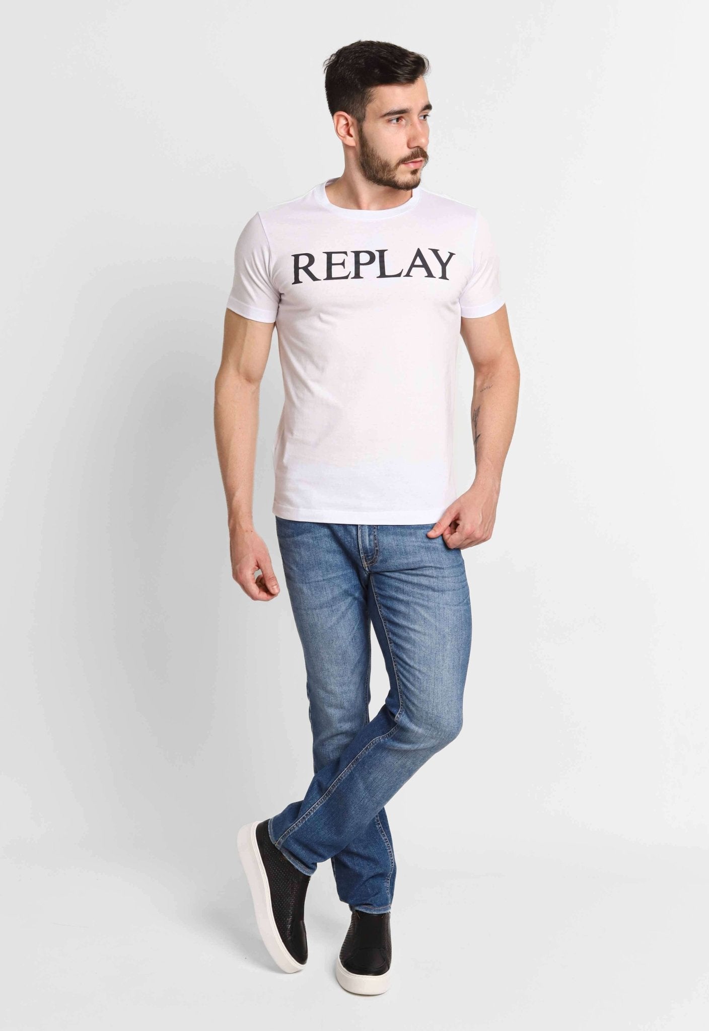 Camiseta Replay Logo Central - Henri Store