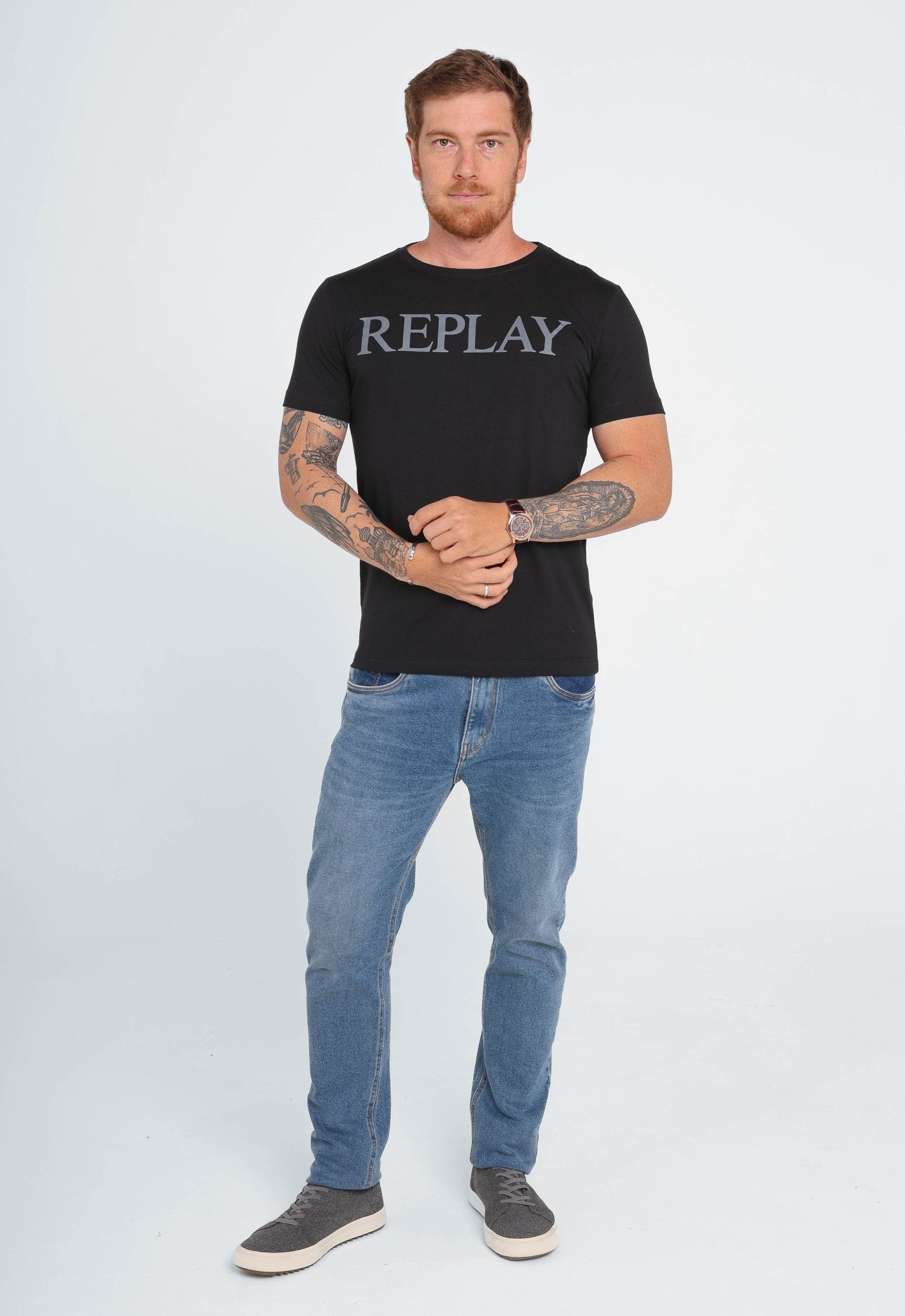 Camiseta Replay Logo Central - Henri Store