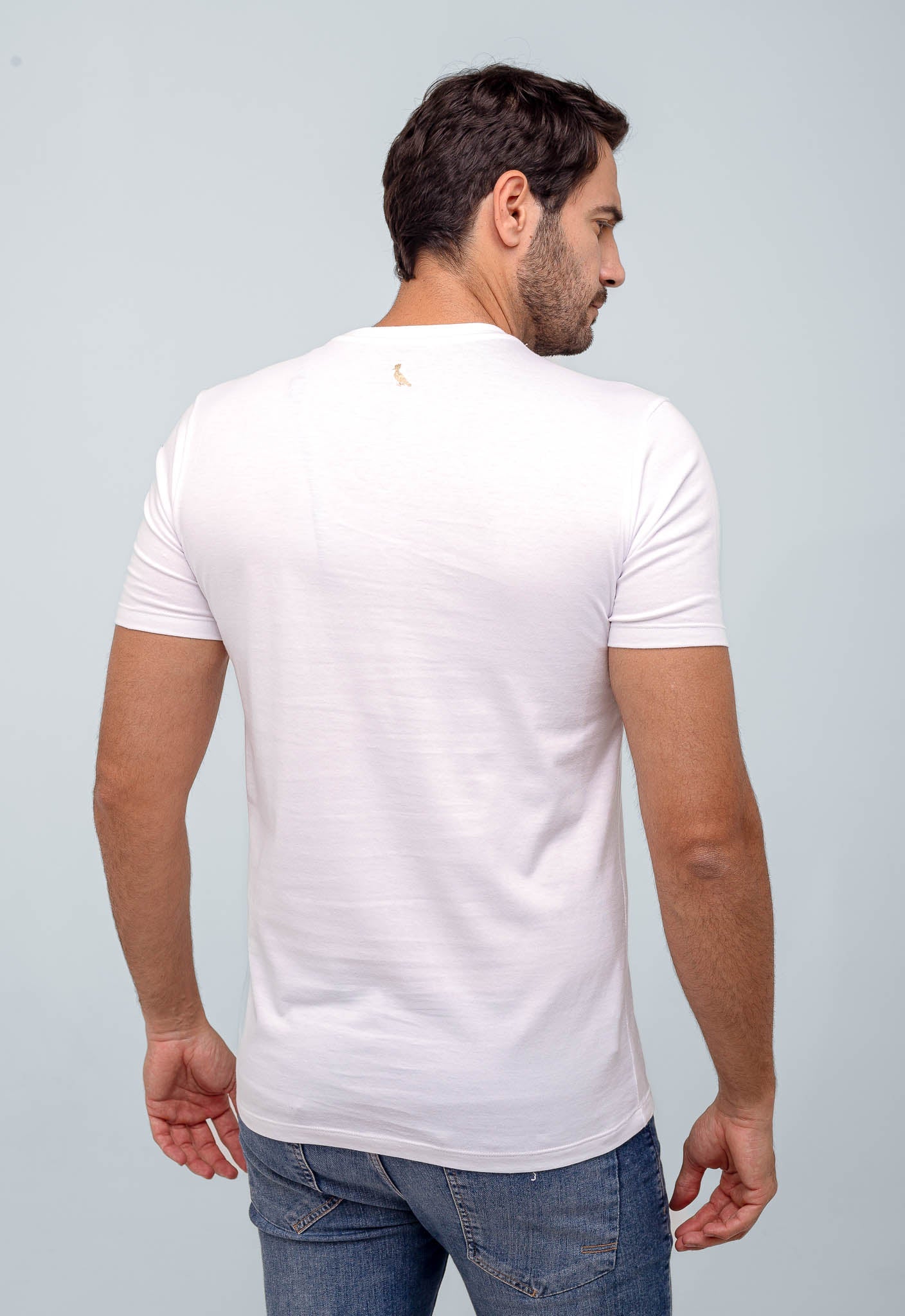 Camiseta Reserva Logo Golden - Sale - Henri Store