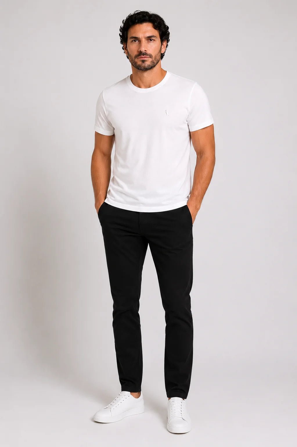 Camiseta Reserva Logo Peito Monocromática - Sale - Henri Store