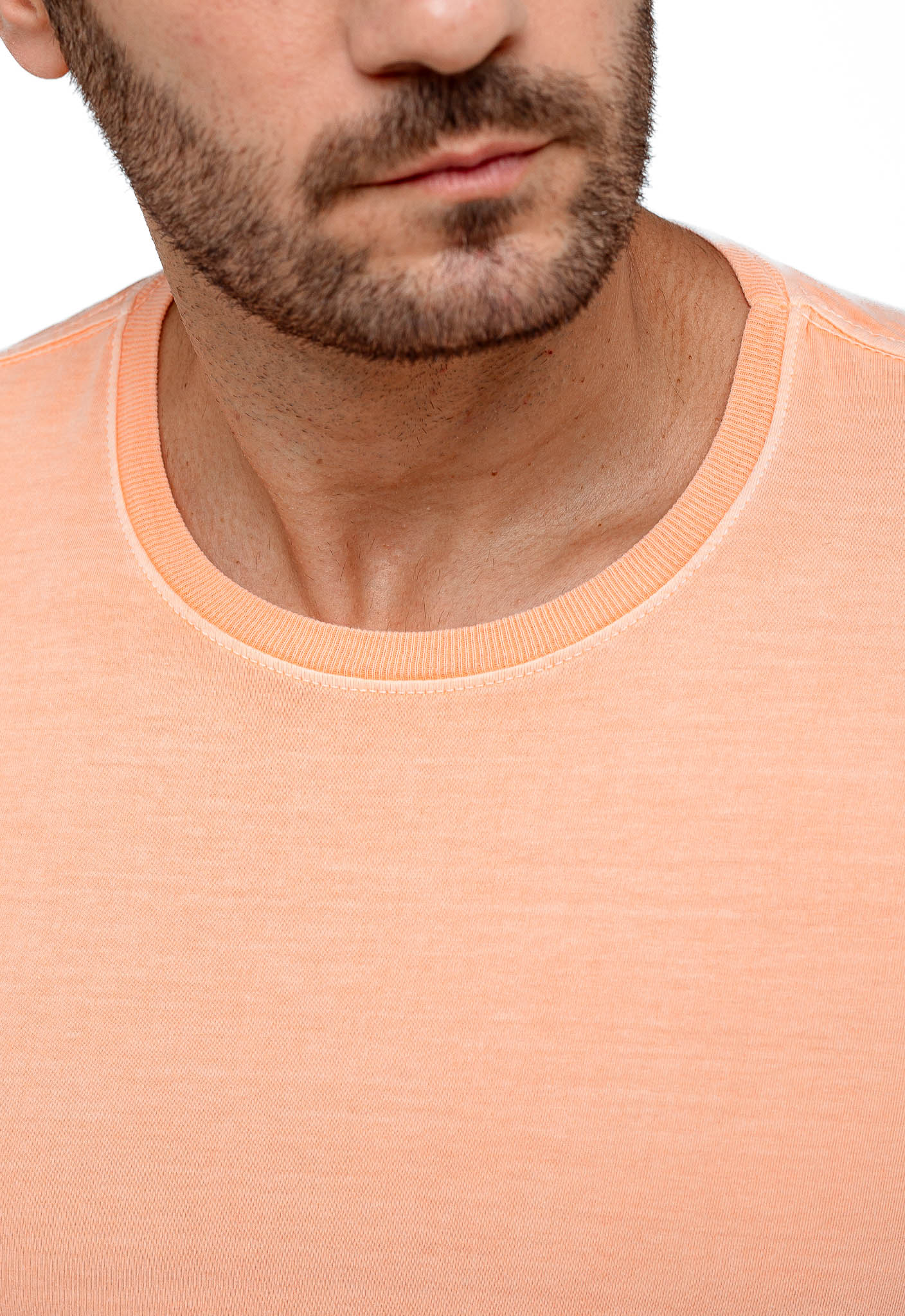 Camiseta Scavo Básica Estonada - Henri Store