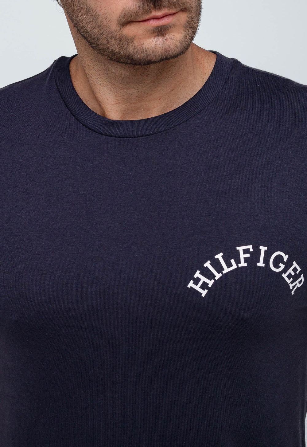 Camiseta Tommy Hilfiger Back Logo Tee - Henri Store