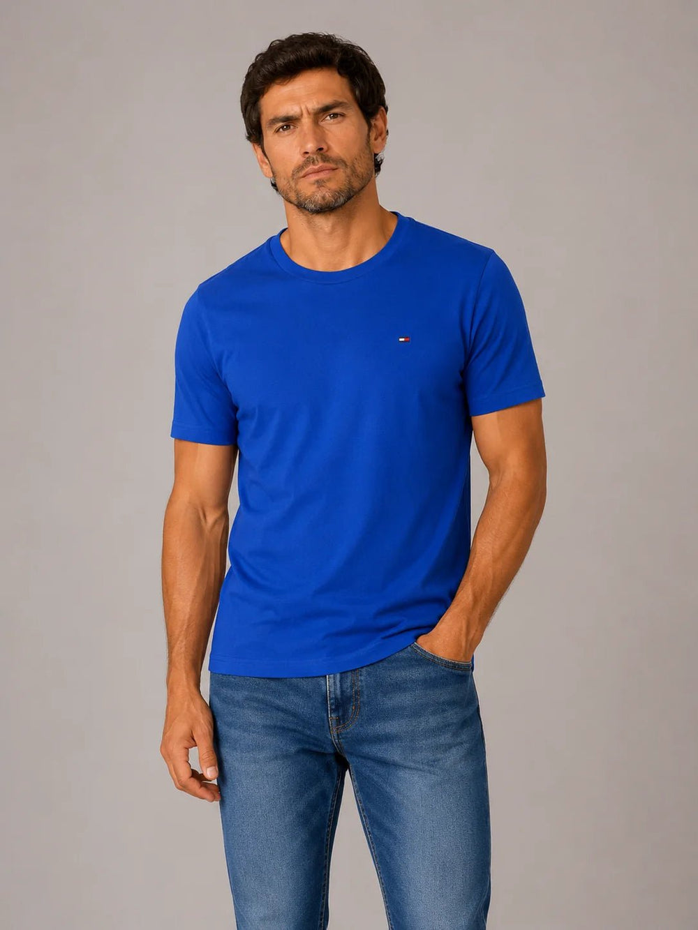 Camiseta Tommy Hilfiger Básica Essential - Sale - LIVE - Henri Store