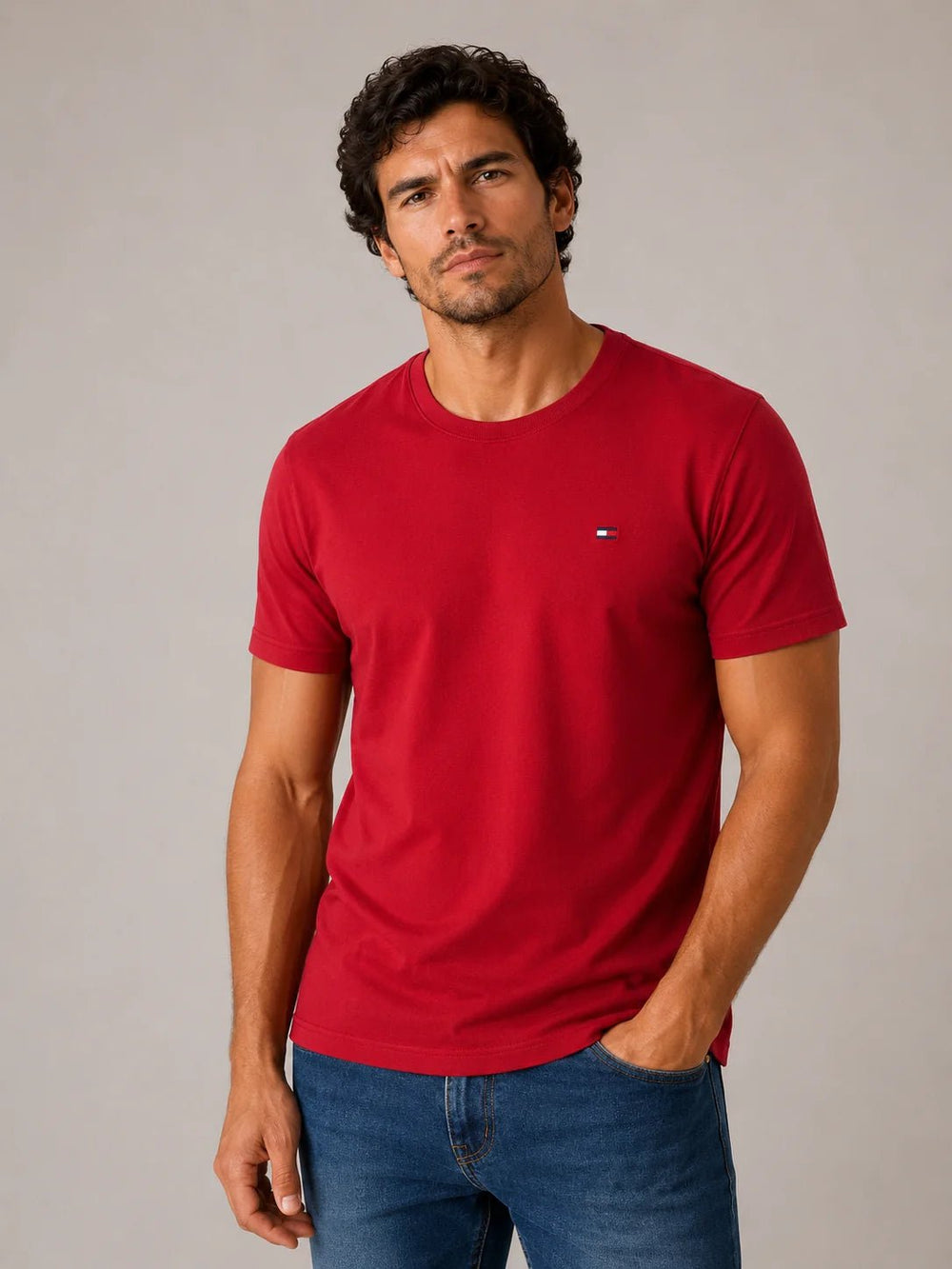 Camiseta Tommy Hilfiger Básica Essential - Sale - LIVE - Henri Store