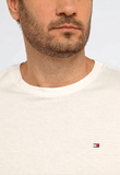Camiseta Tommy Hilfiger Básica Essential - Sale - LIVE - Henri Store