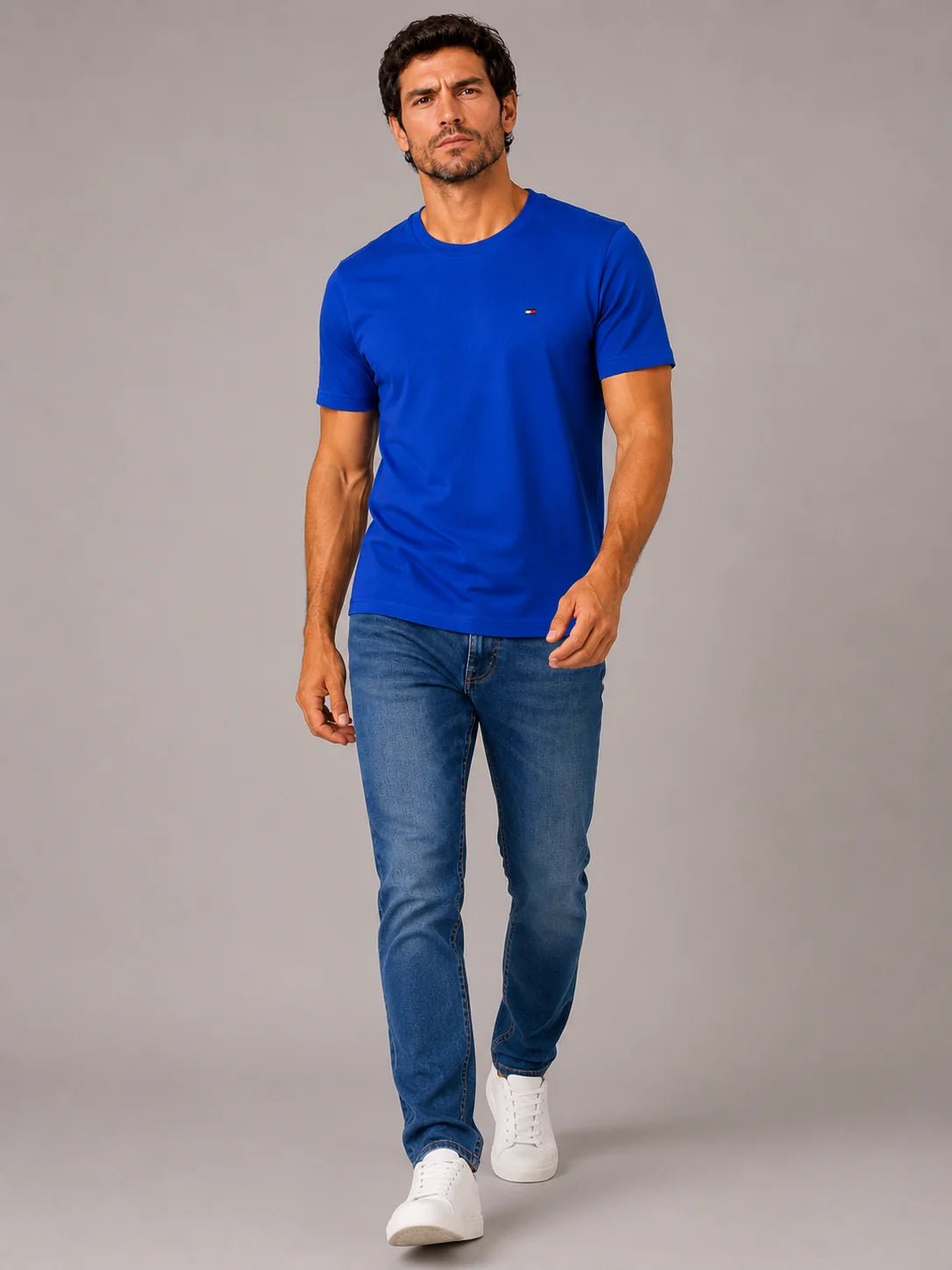 Camiseta Tommy Hilfiger Básica Essential - Sale - LIVE - Henri Store
