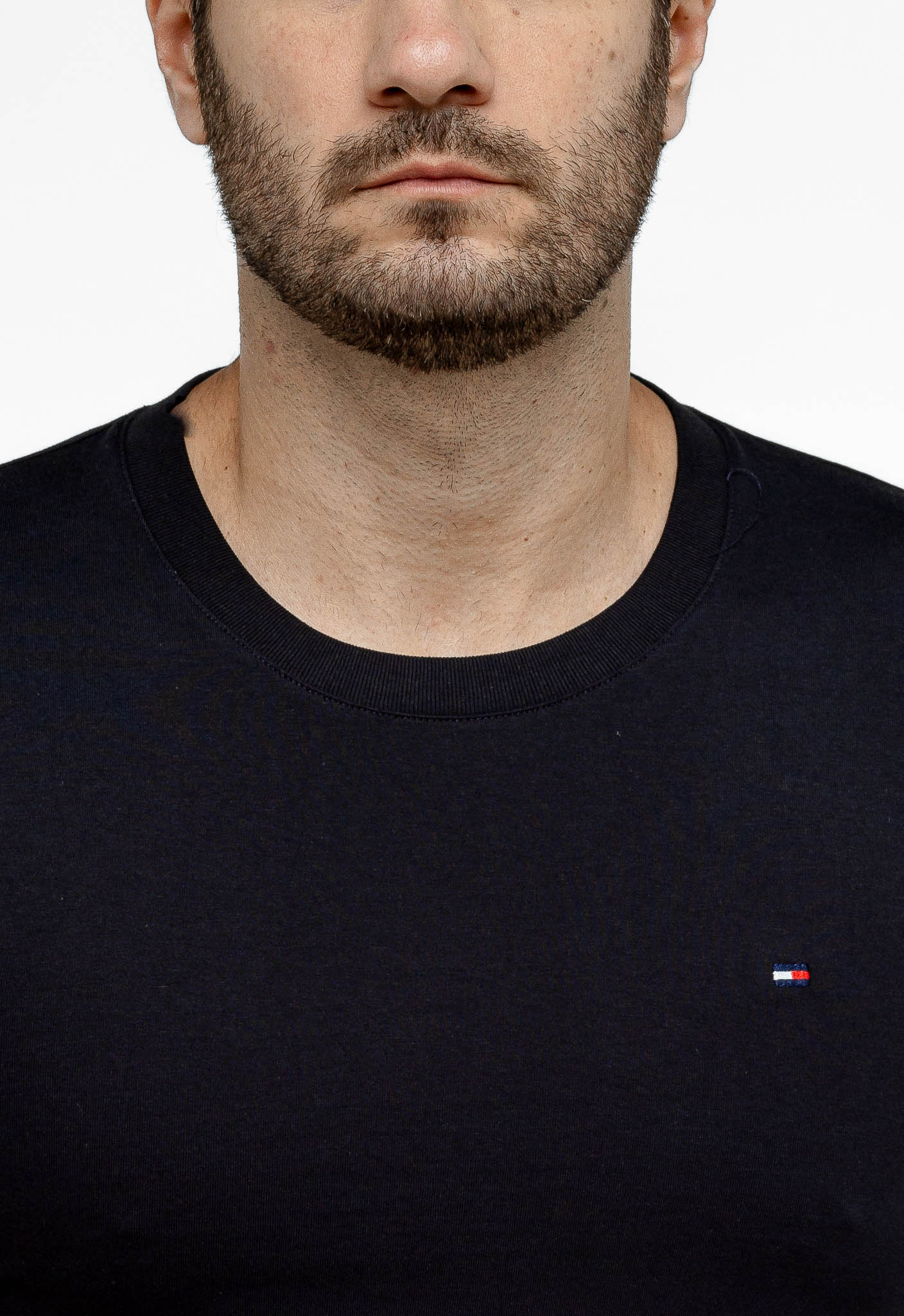 Camiseta Tommy Hilfiger Básica Friso Manga - Henri Store
