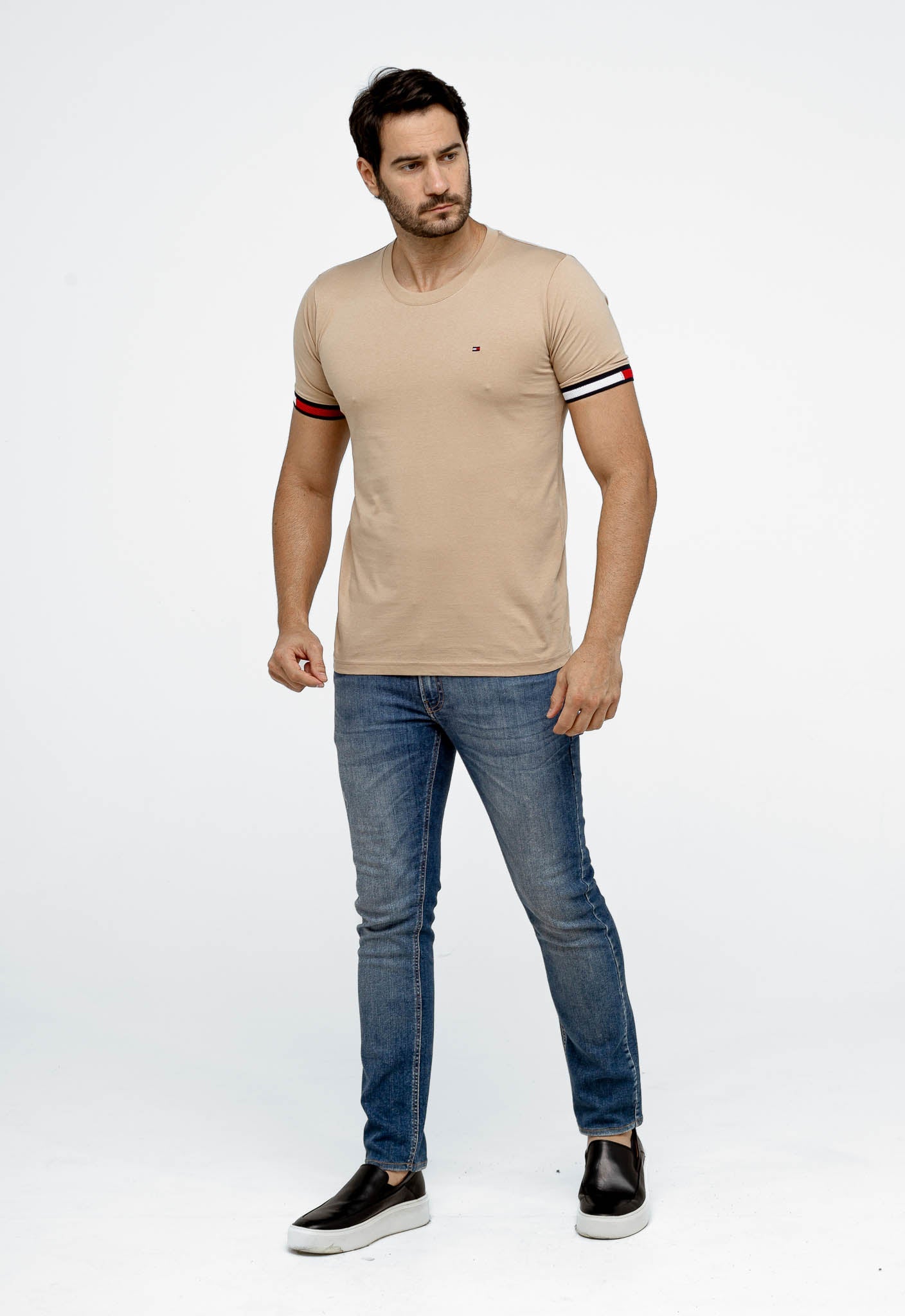 Camiseta Tommy Hilfiger Básica Friso Manga - Henri Store
