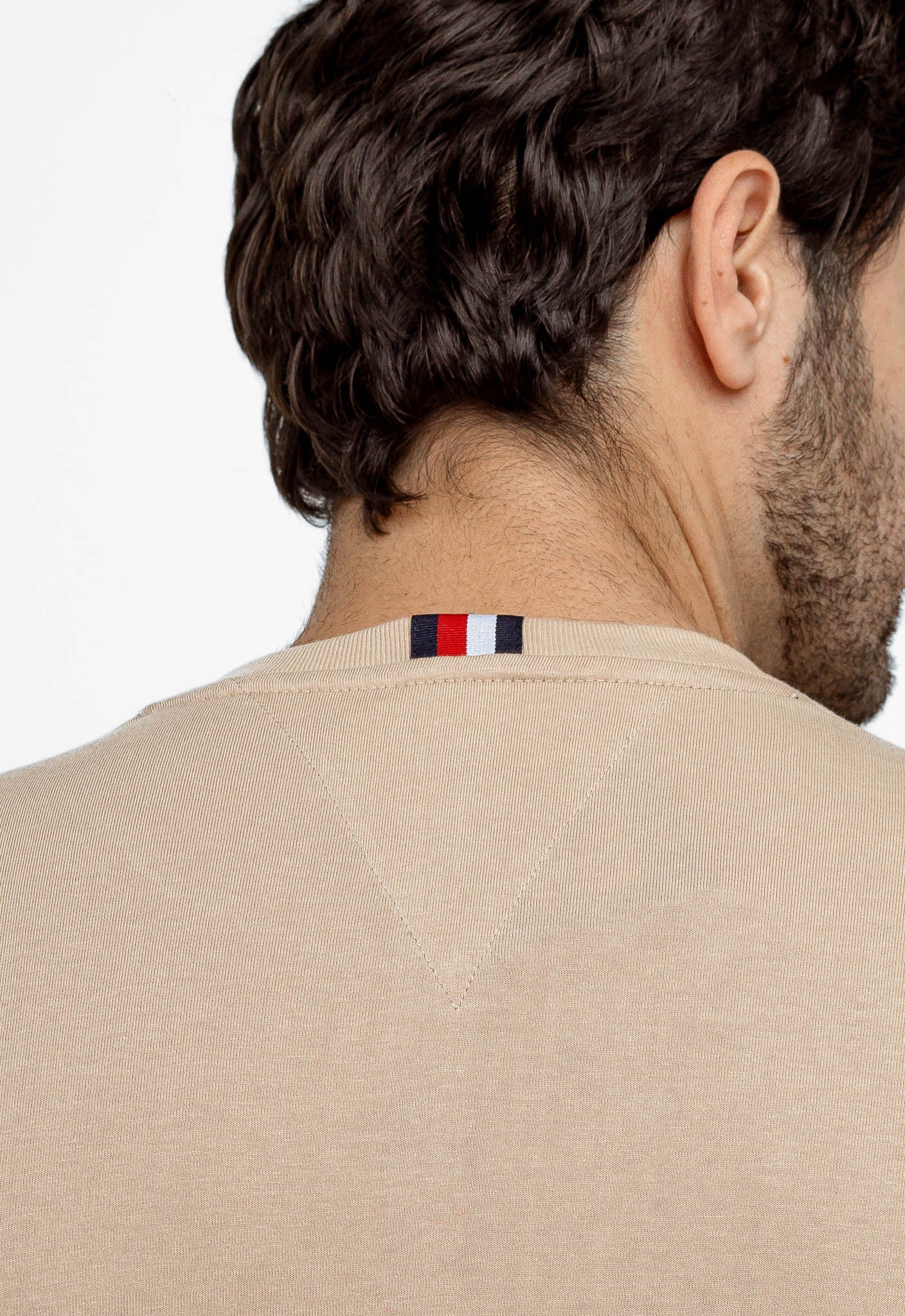 Camiseta Tommy Hilfiger Básica Friso Manga - Henri Store