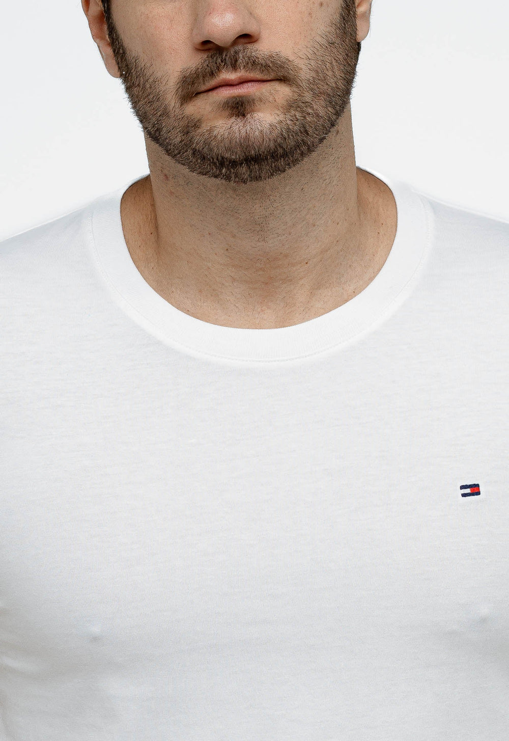 Camiseta Tommy Hilfiger Básica Friso Manga - Henri Store